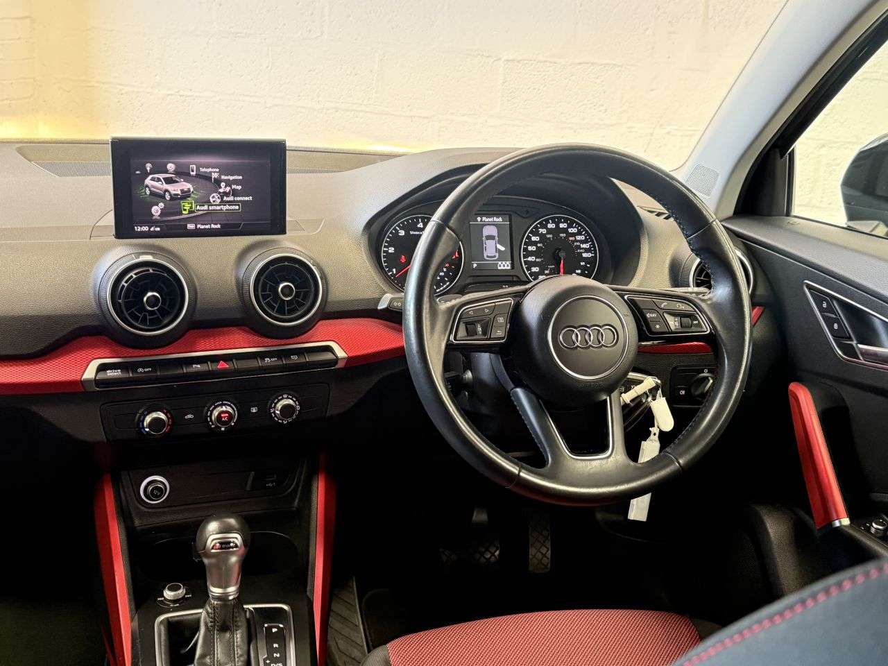 2017 AUDI Q2 2017 AUDI Q2