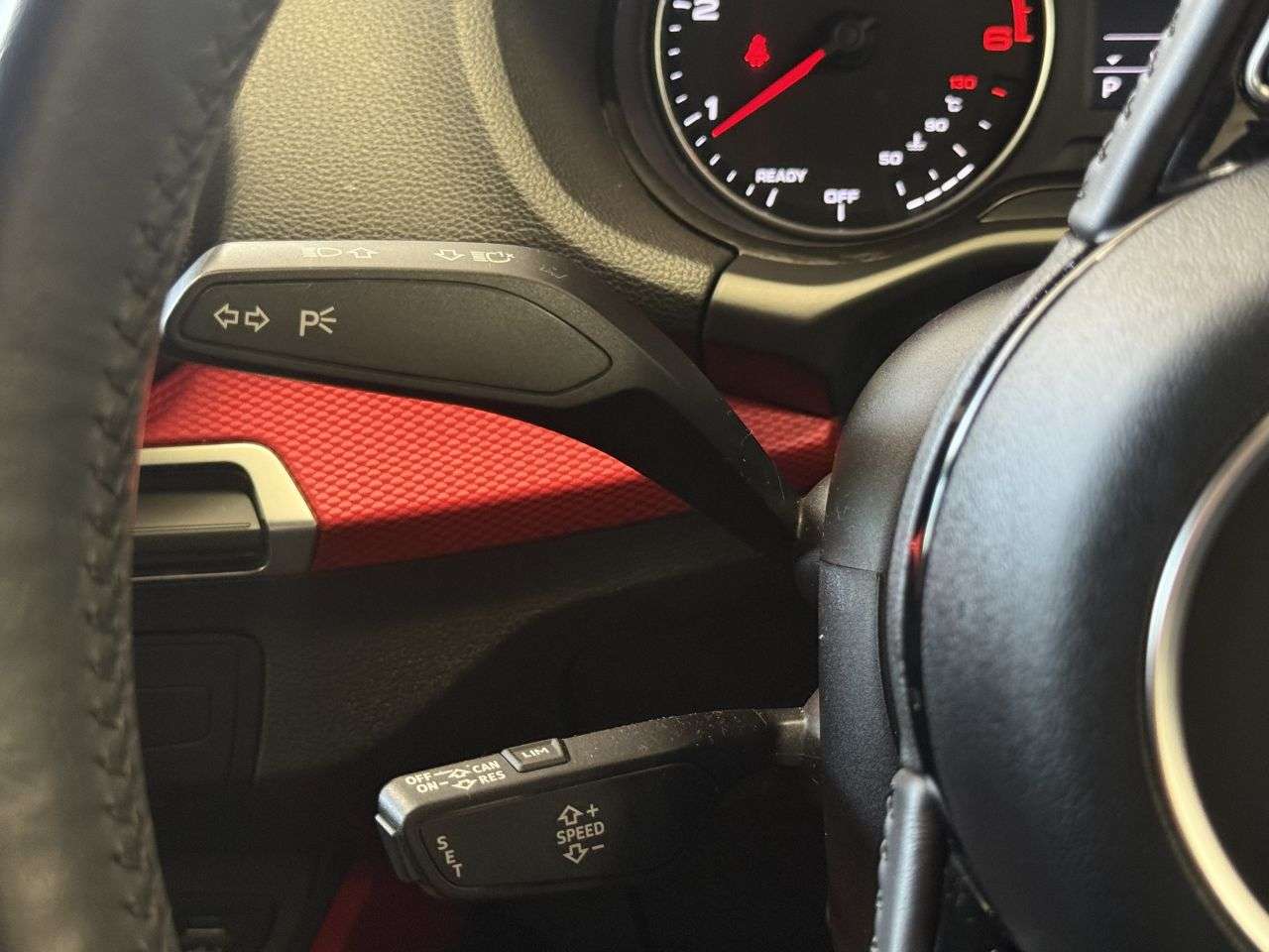 2017 AUDI Q2 2017 AUDI Q2