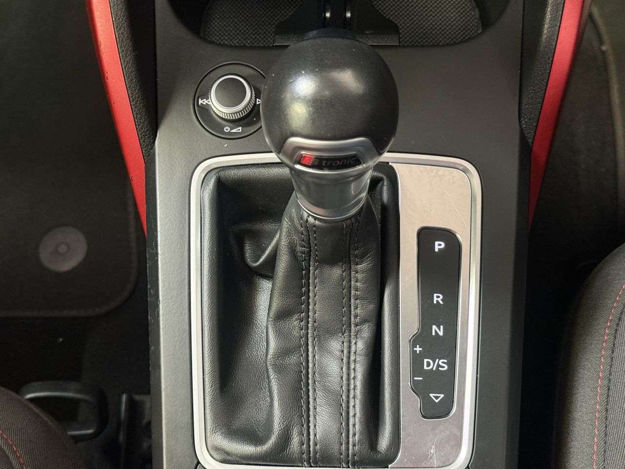 2017 AUDI Q2 2017 AUDI Q2