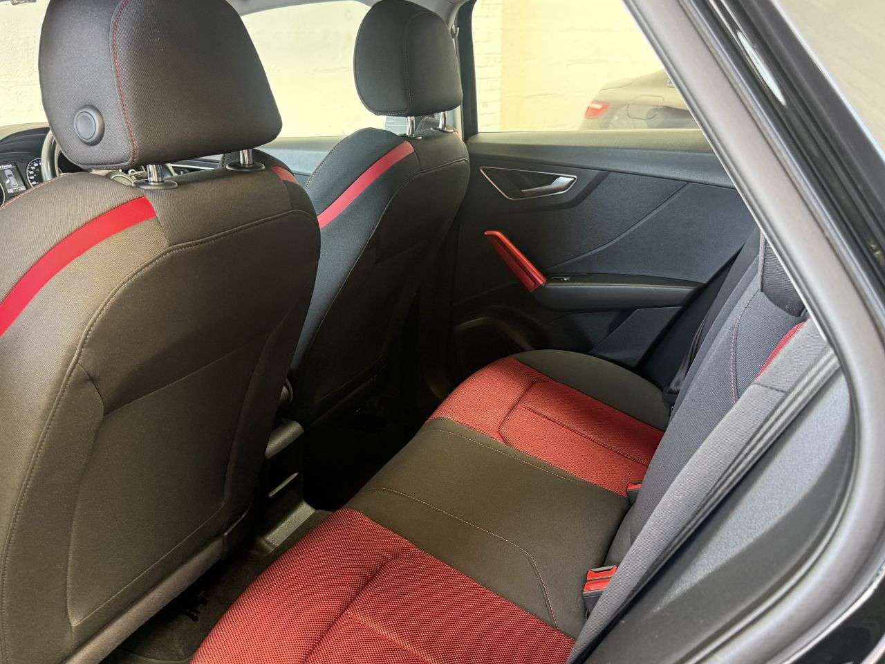 2017 AUDI Q2 2017 AUDI Q2