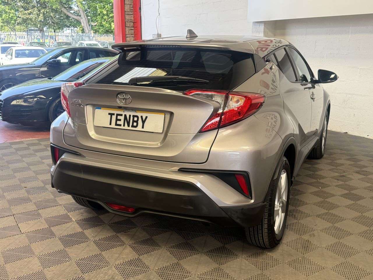 2018 TOYOTA C-HR 2018 TOYOTA C-HR