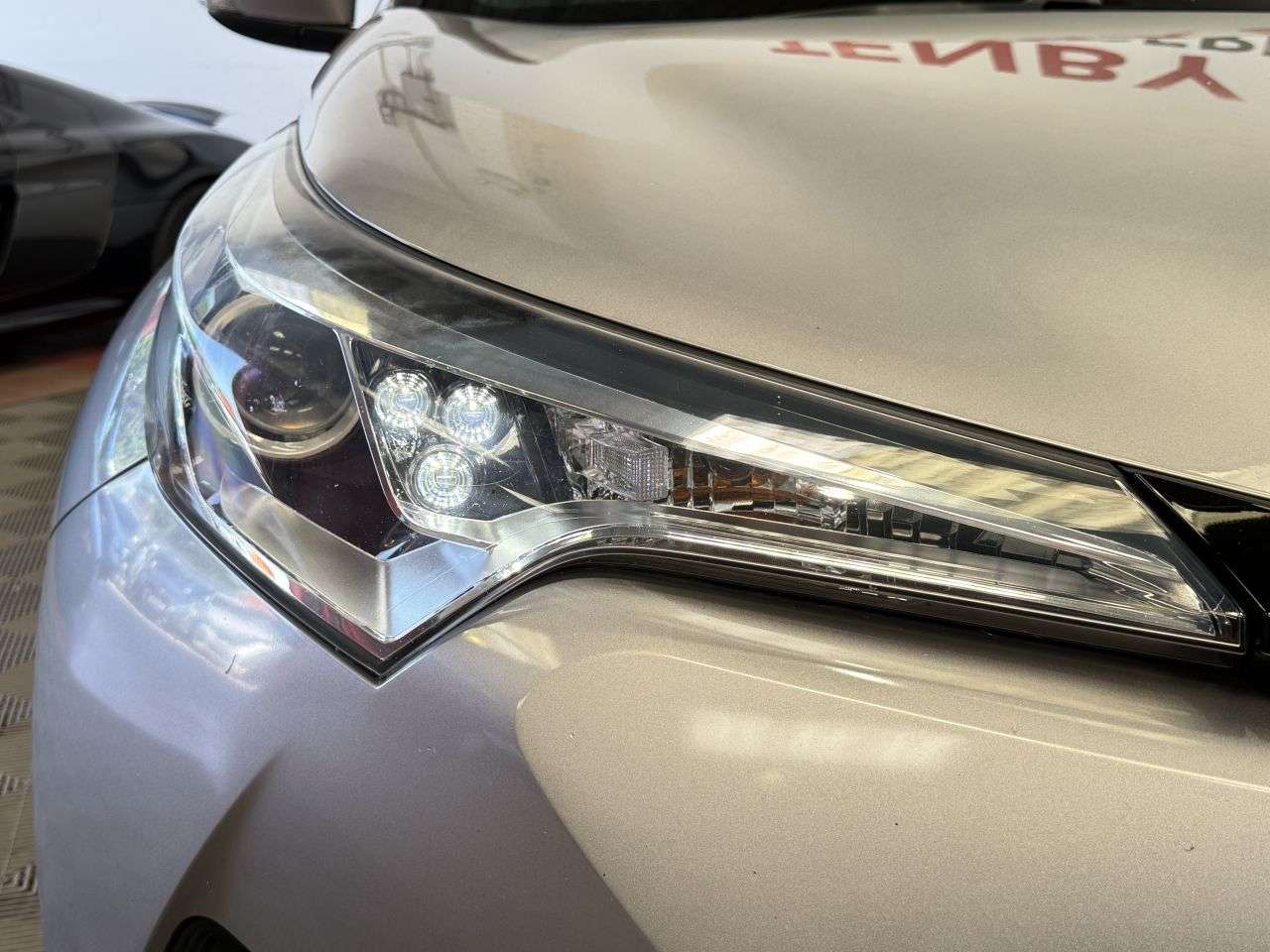 2018 TOYOTA C-HR 2018 TOYOTA C-HR