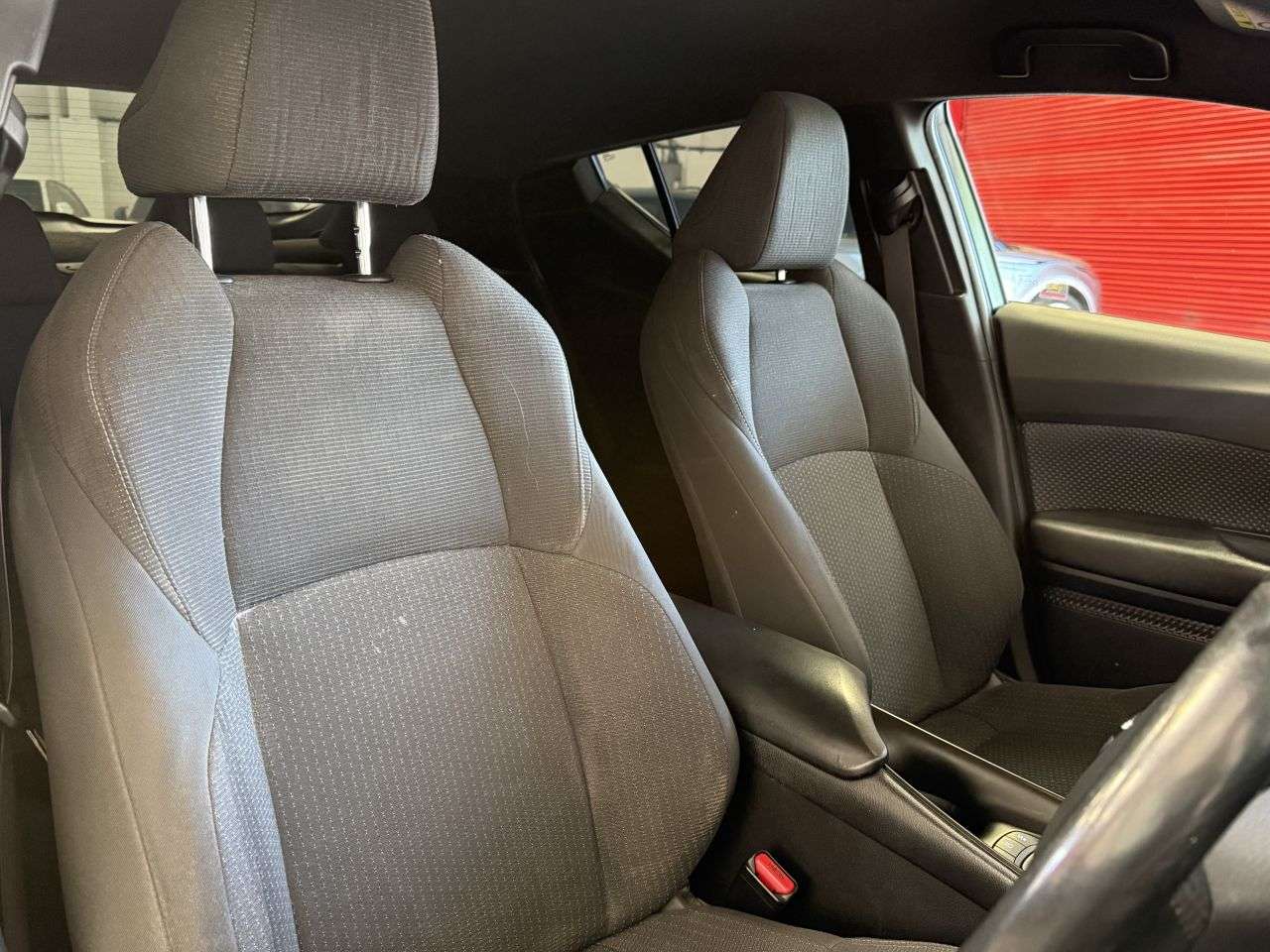2018 TOYOTA C-HR 2018 TOYOTA C-HR