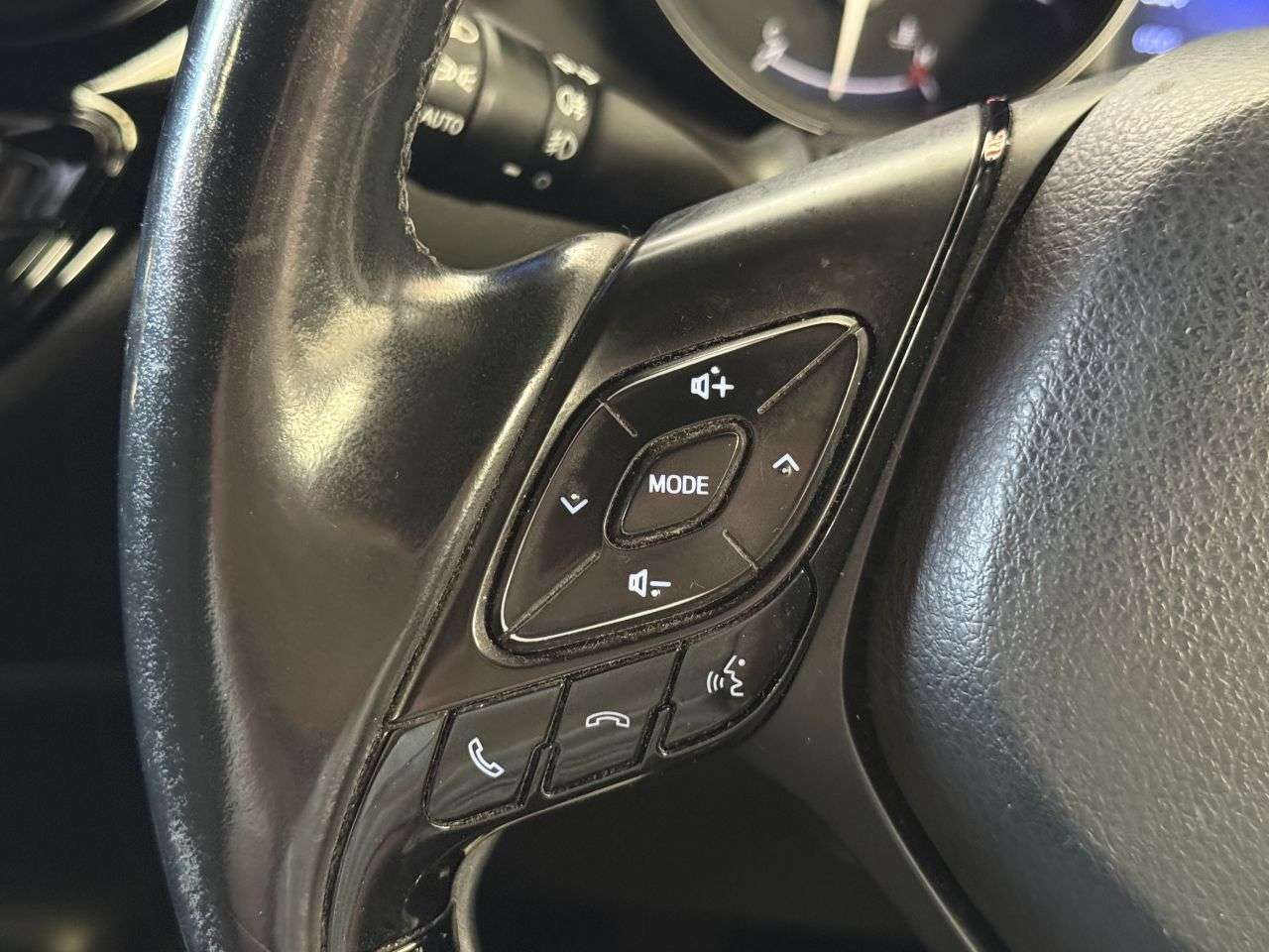 2018 TOYOTA C-HR 2018 TOYOTA C-HR