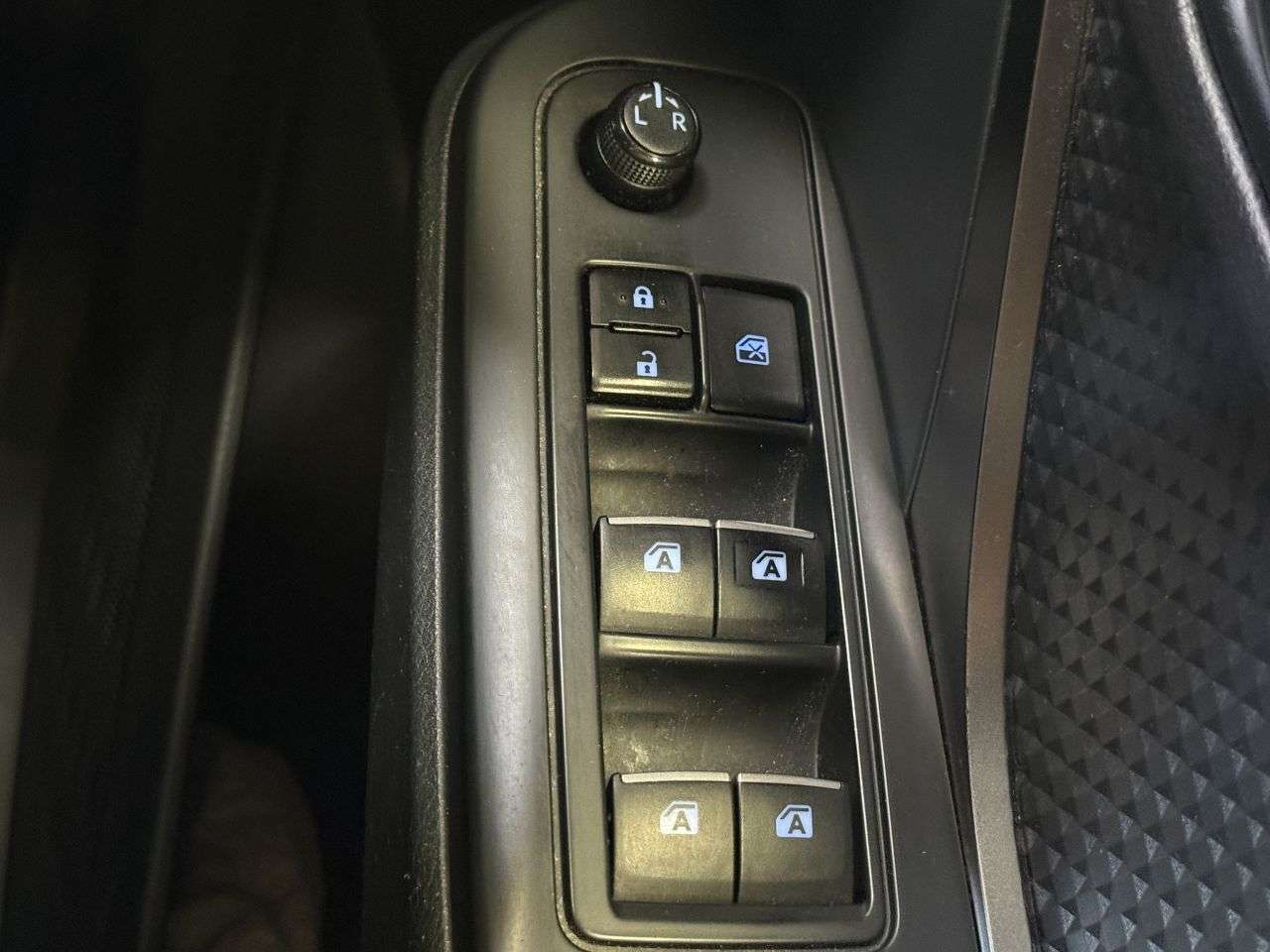 2018 TOYOTA C-HR 2018 TOYOTA C-HR