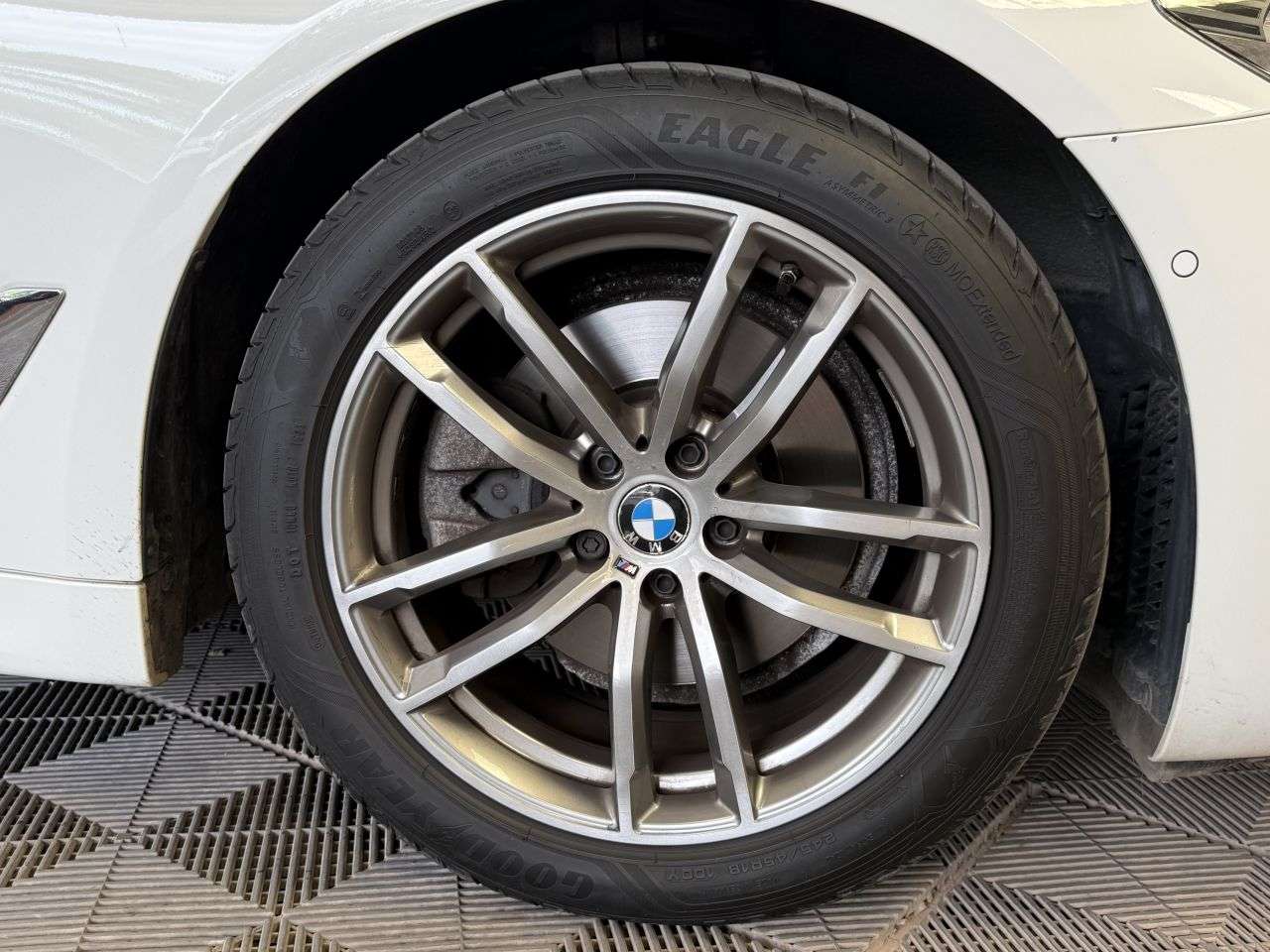 2017 BMW 5 SERIES 2017 BMW 5 SERIES