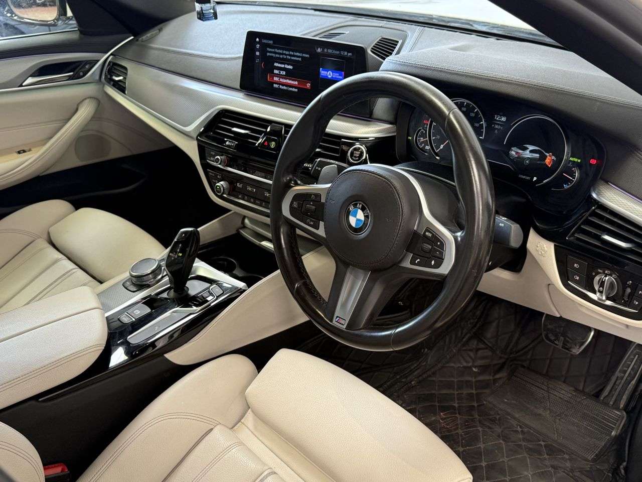 2017 BMW 5 SERIES 2017 BMW 5 SERIES