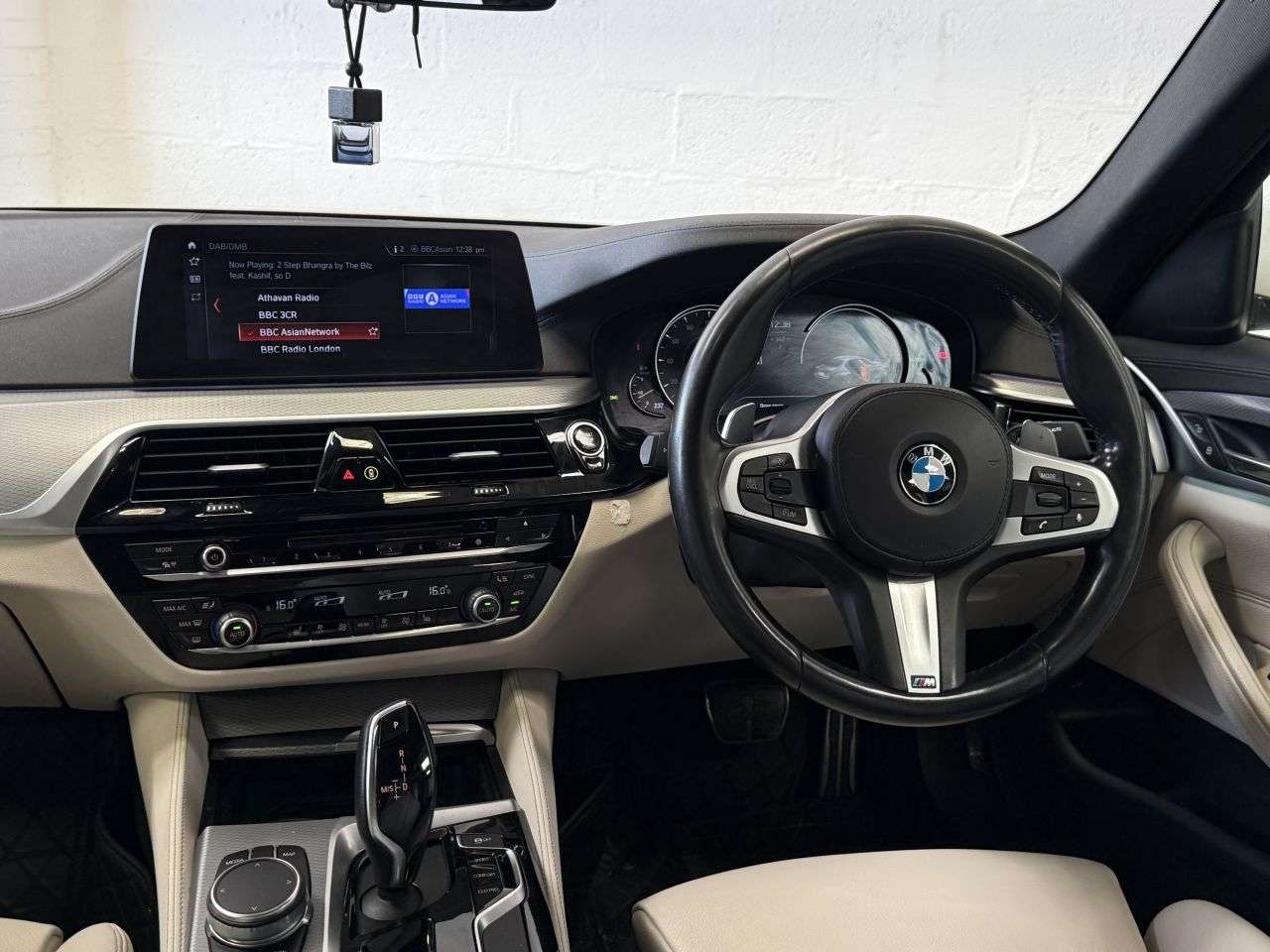 2017 BMW 5 SERIES 2017 BMW 5 SERIES