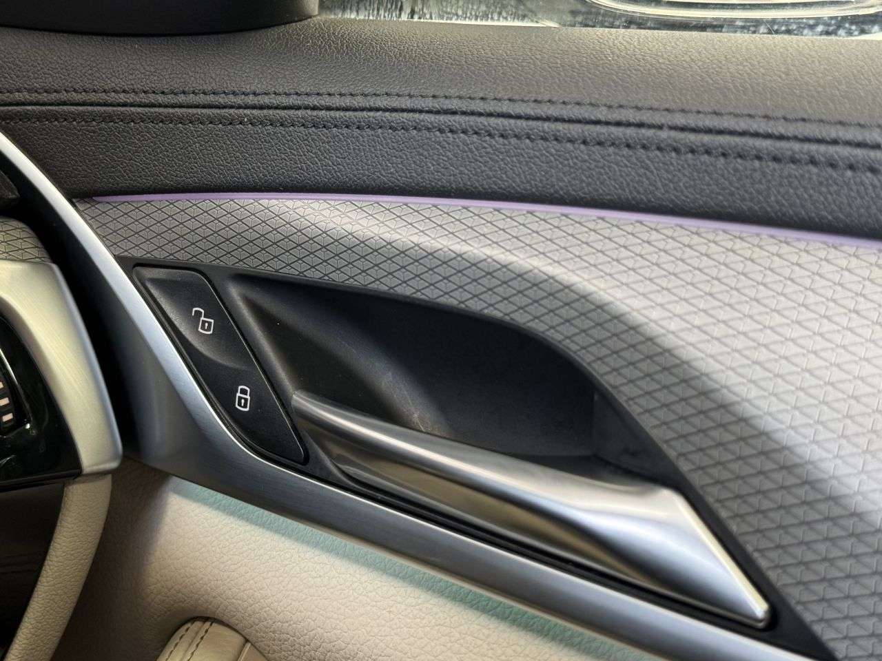 2017 BMW 5 SERIES 2017 BMW 5 SERIES