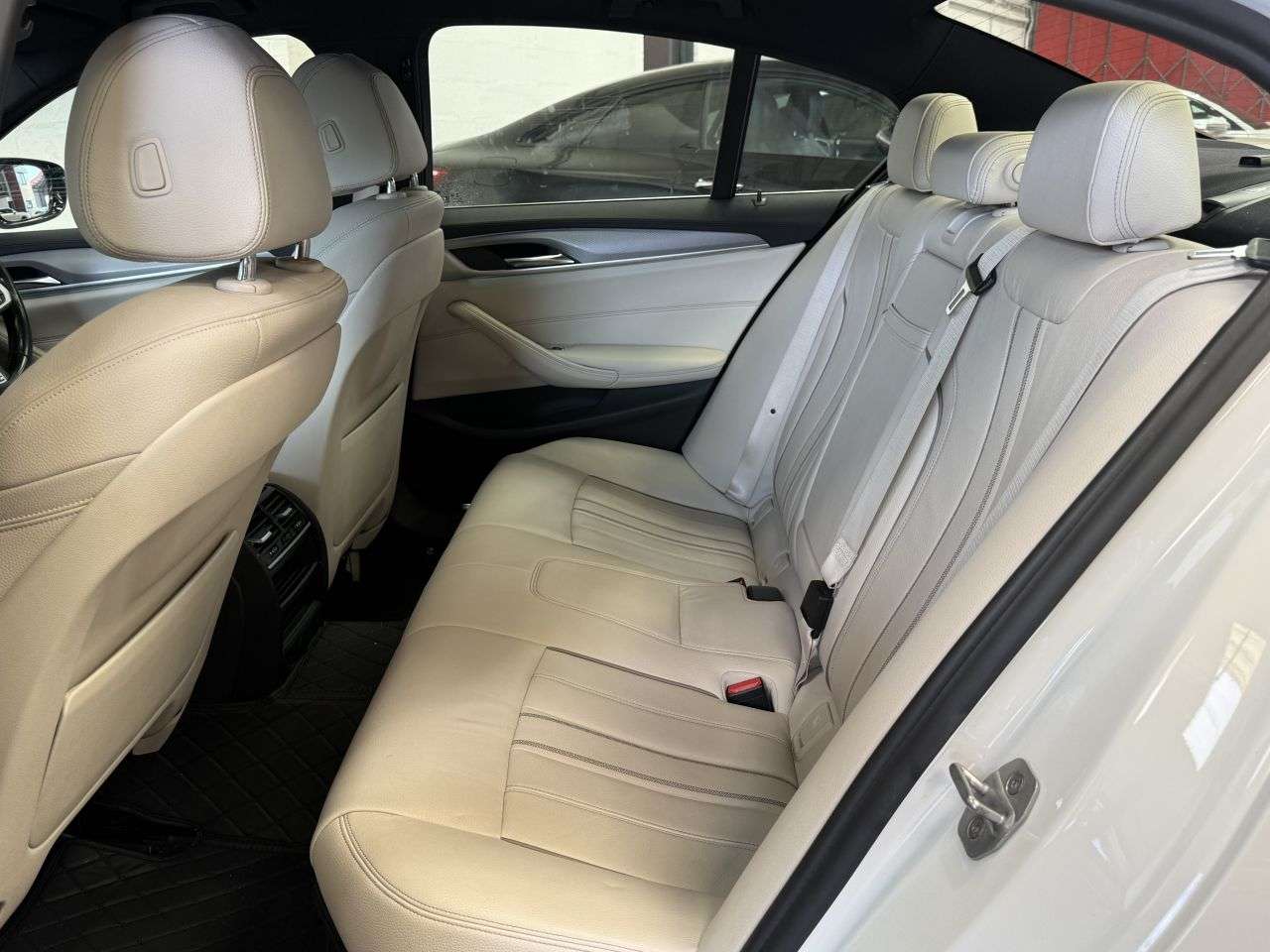 2017 BMW 5 SERIES 2017 BMW 5 SERIES