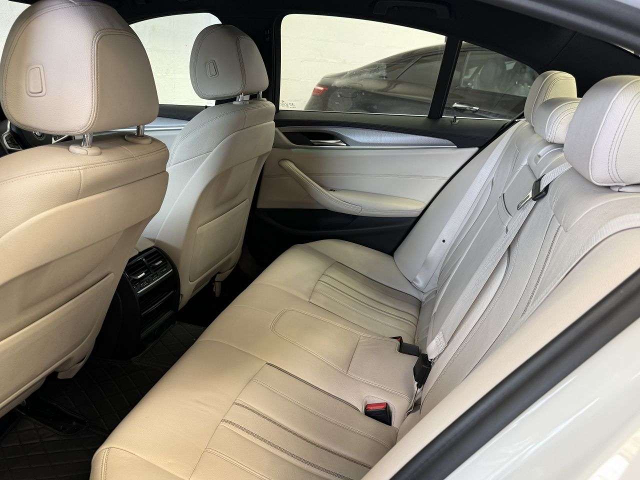 2017 BMW 5 SERIES 2017 BMW 5 SERIES