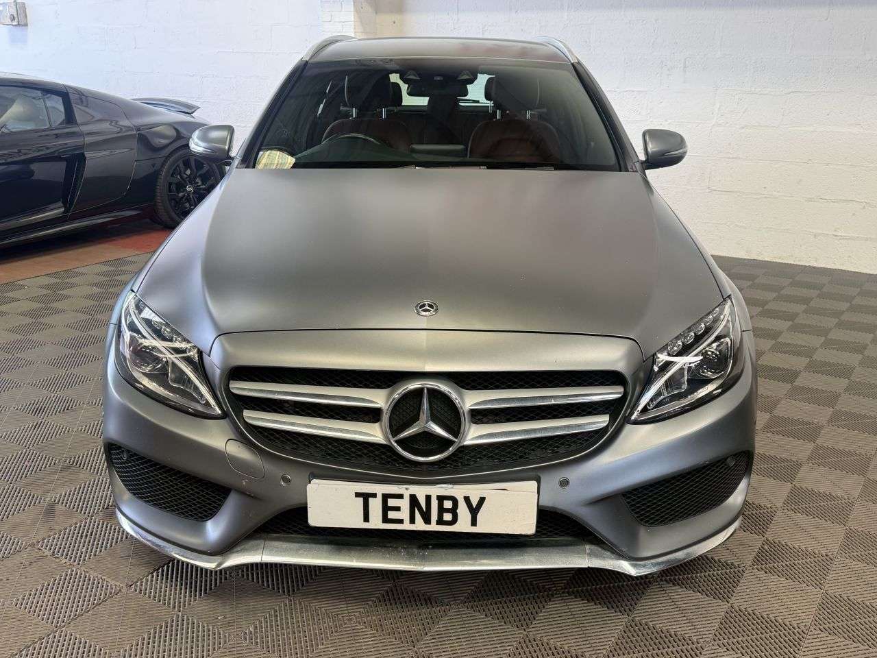 A 2018 MERCEDES-BENZ C CLASS 2.0 C350e 6.4kWh AMG Line Estate 5dr Petrol Plug-in Hybrid G-Tronic+ Euro 6 A 2018 MERCEDES-BENZ C CLASS 2.0 C350e 6.4kWh AMG Line Estate 5dr Petrol Plug-in Hybrid G-Tronic+ Euro 6
