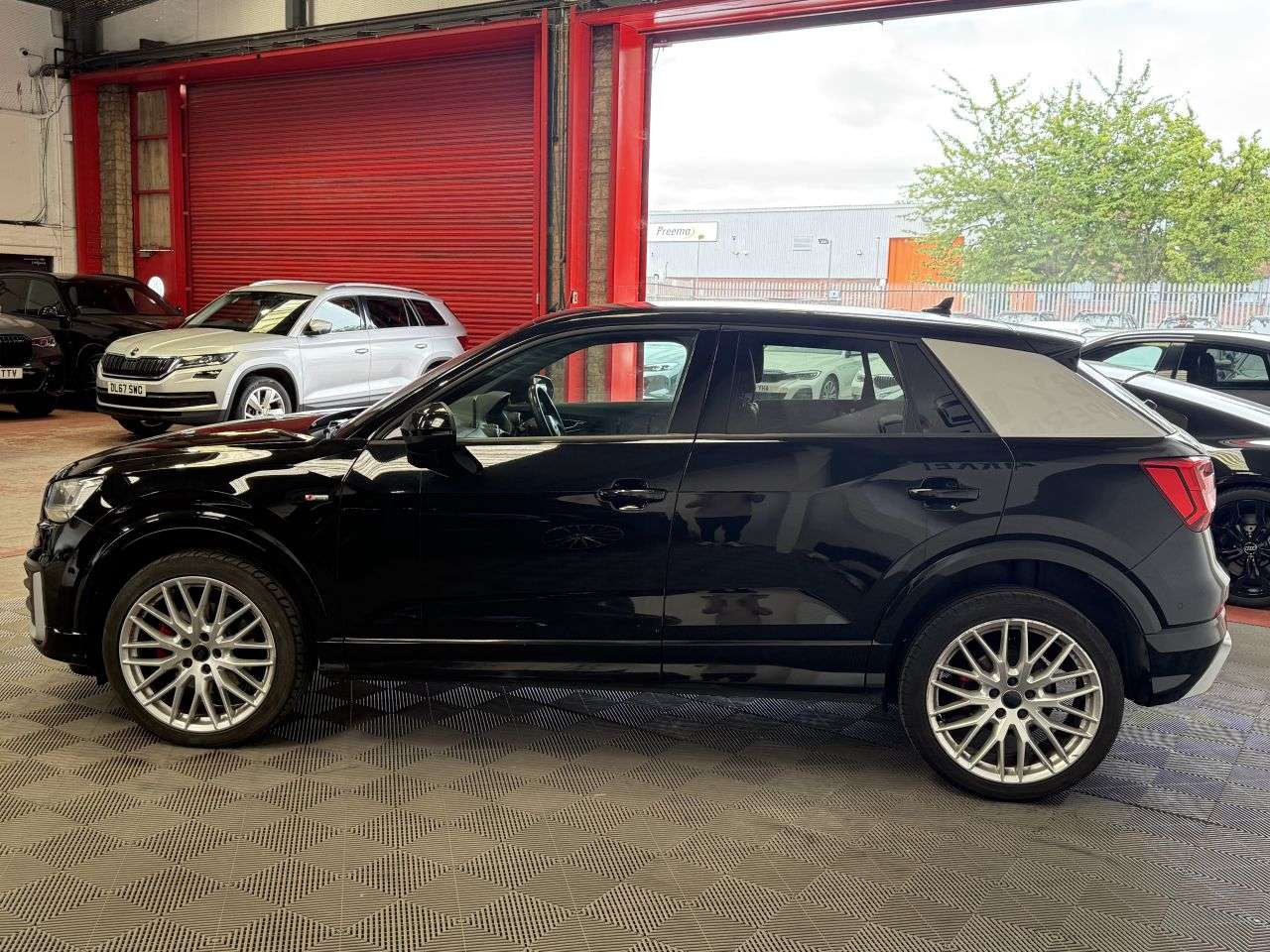 2017 AUDI Q2 2017 AUDI Q2
