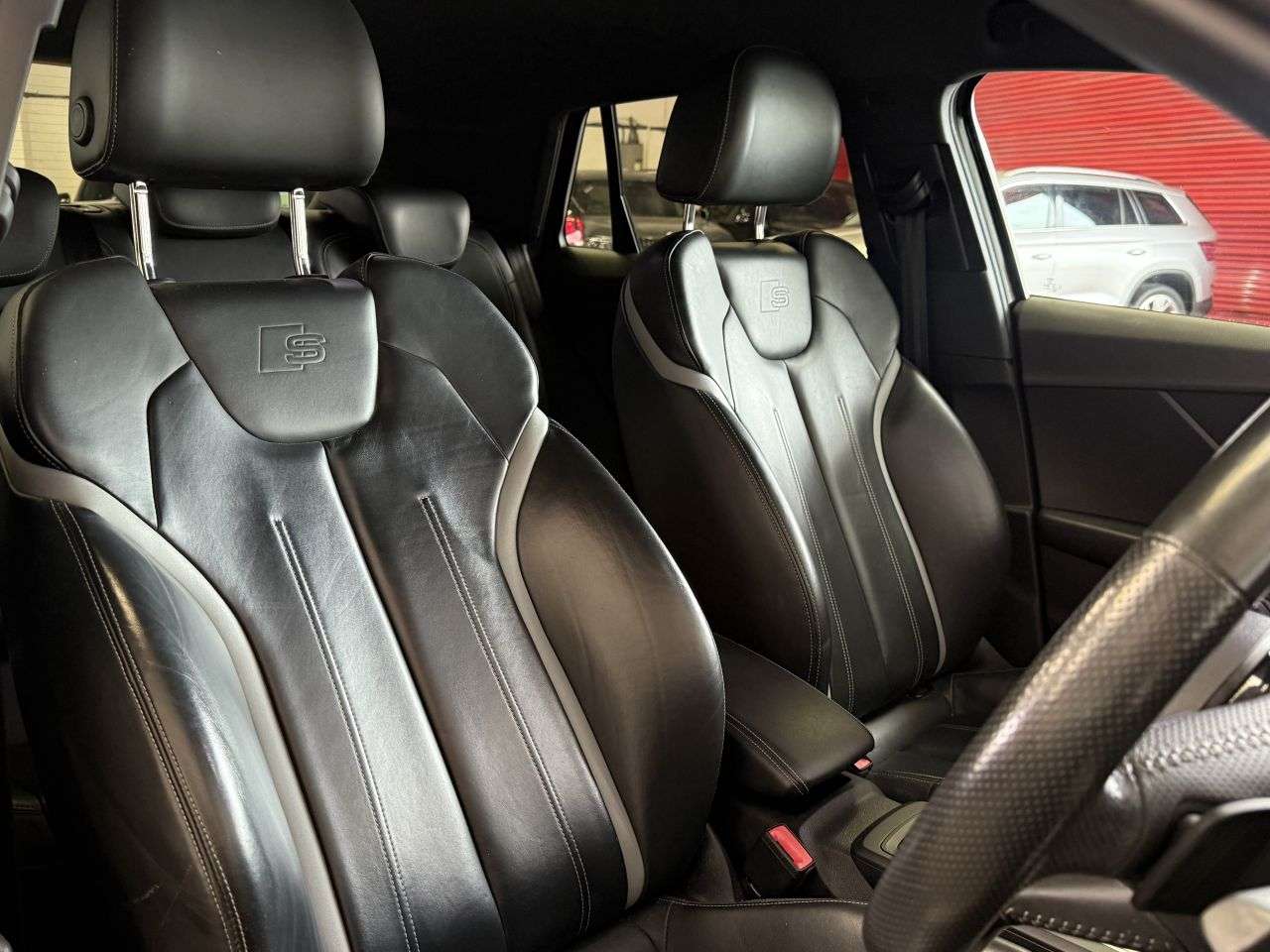 2017 AUDI Q2 2017 AUDI Q2