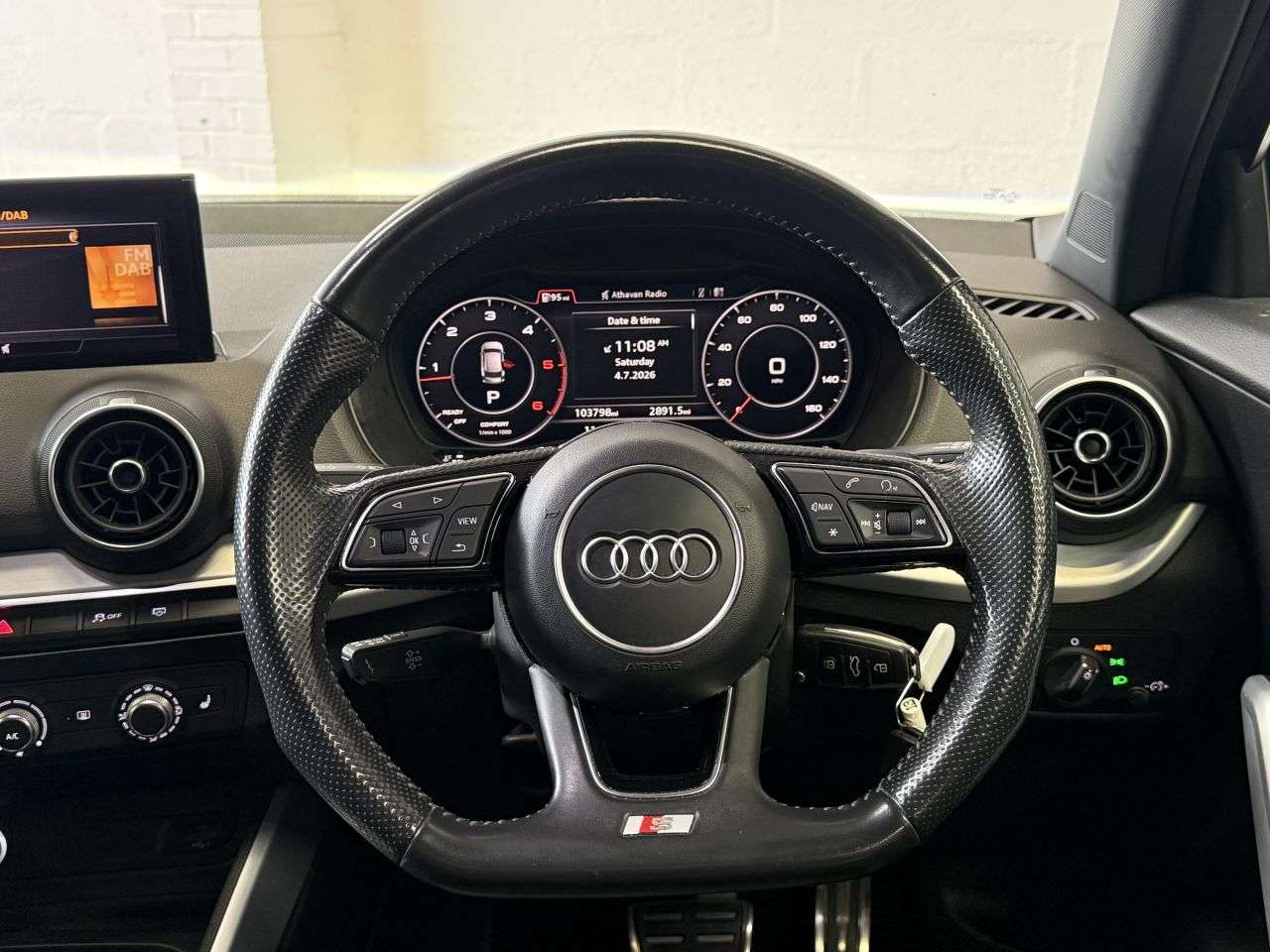 2017 AUDI Q2 2017 AUDI Q2