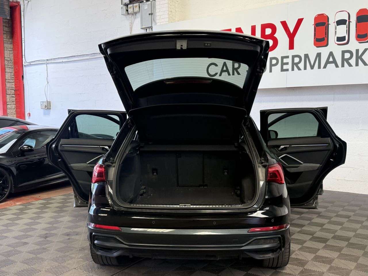 2019 AUDI Q3 2019 AUDI Q3