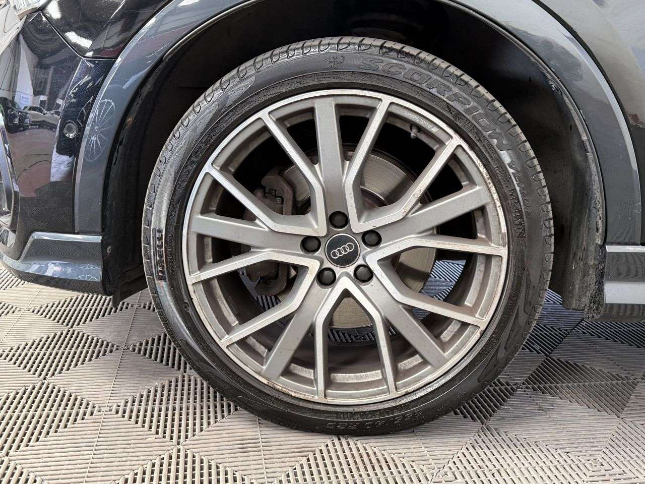 2019 AUDI Q3 2019 AUDI Q3