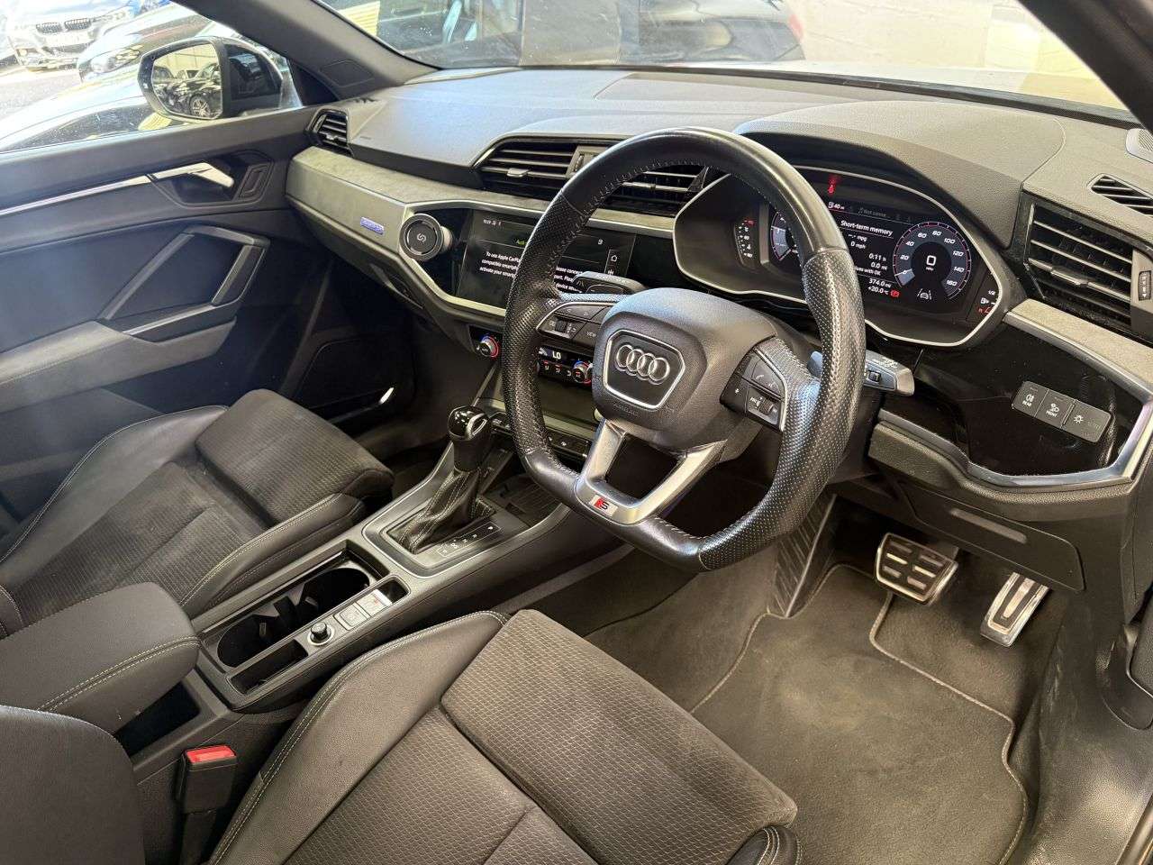2019 AUDI Q3 2019 AUDI Q3