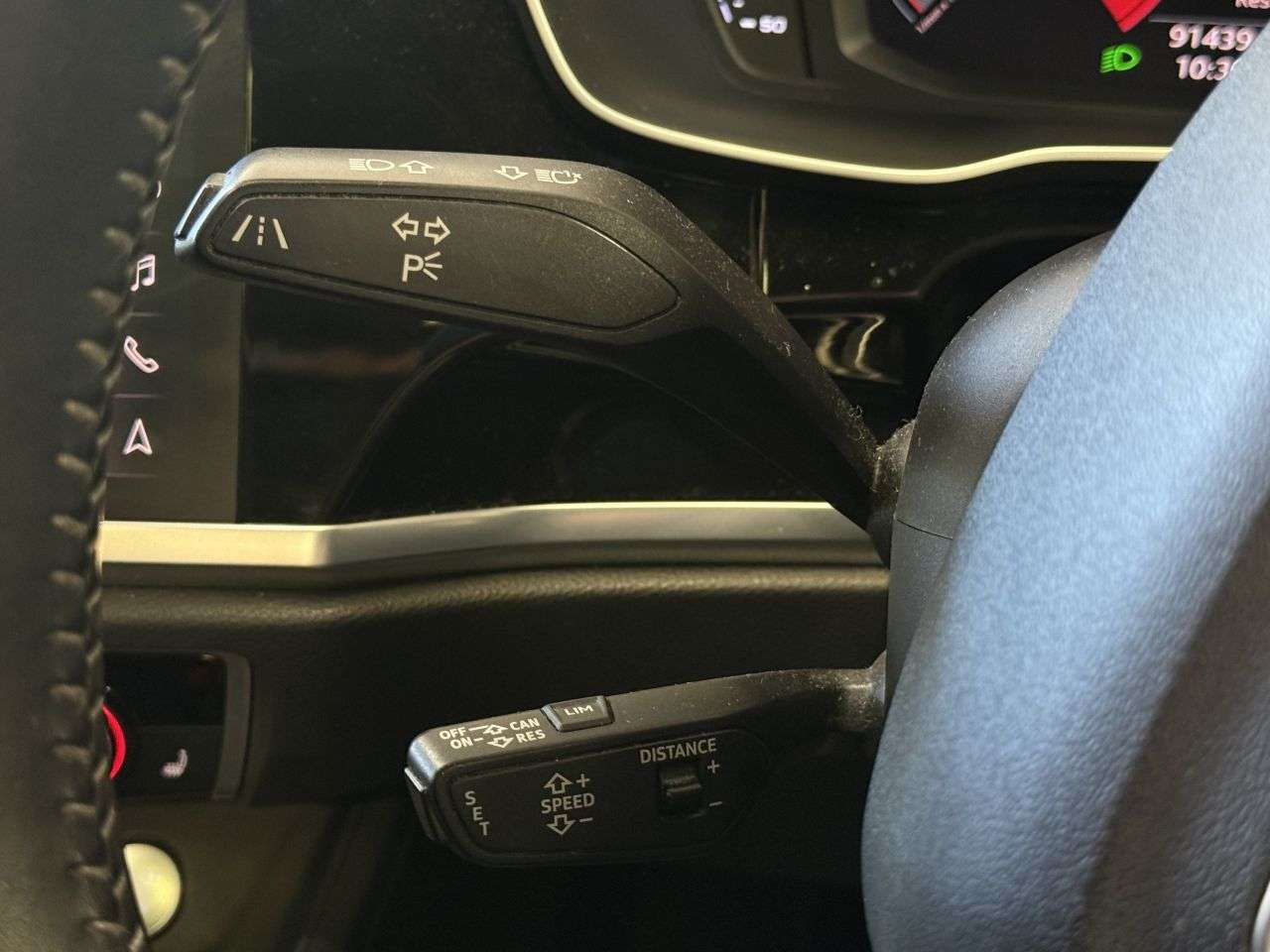 2019 AUDI Q3 2019 AUDI Q3