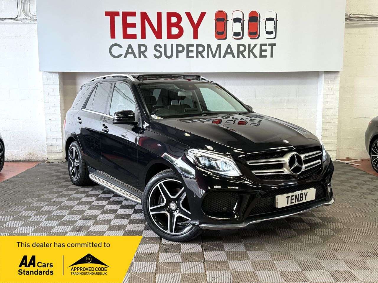 A 2016 MERCEDES-BENZ GLE 2.1 GLE250d AMG Line (Premium Plus) SUV 5dr Diesel G-Tronic 4MATIC Euro 6 ( A 2016 MERCEDES-BENZ GLE 2.1 GLE250d AMG Line (Premium Plus) SUV 5dr Diesel G-Tronic 4MATIC Euro 6 (