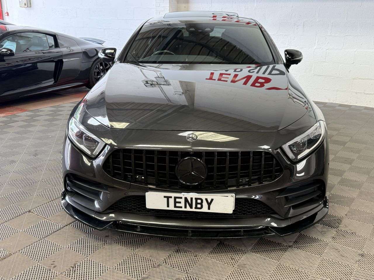 A 2019 MERCEDES-BENZ CLS 2.9 CLS350d AMG Line (Premium Plus) Coupe 4dr Diesel G-Tronic 4MATIC Euro 6 A 2019 MERCEDES-BENZ CLS 2.9 CLS350d AMG Line (Premium Plus) Coupe 4dr Diesel G-Tronic 4MATIC Euro 6