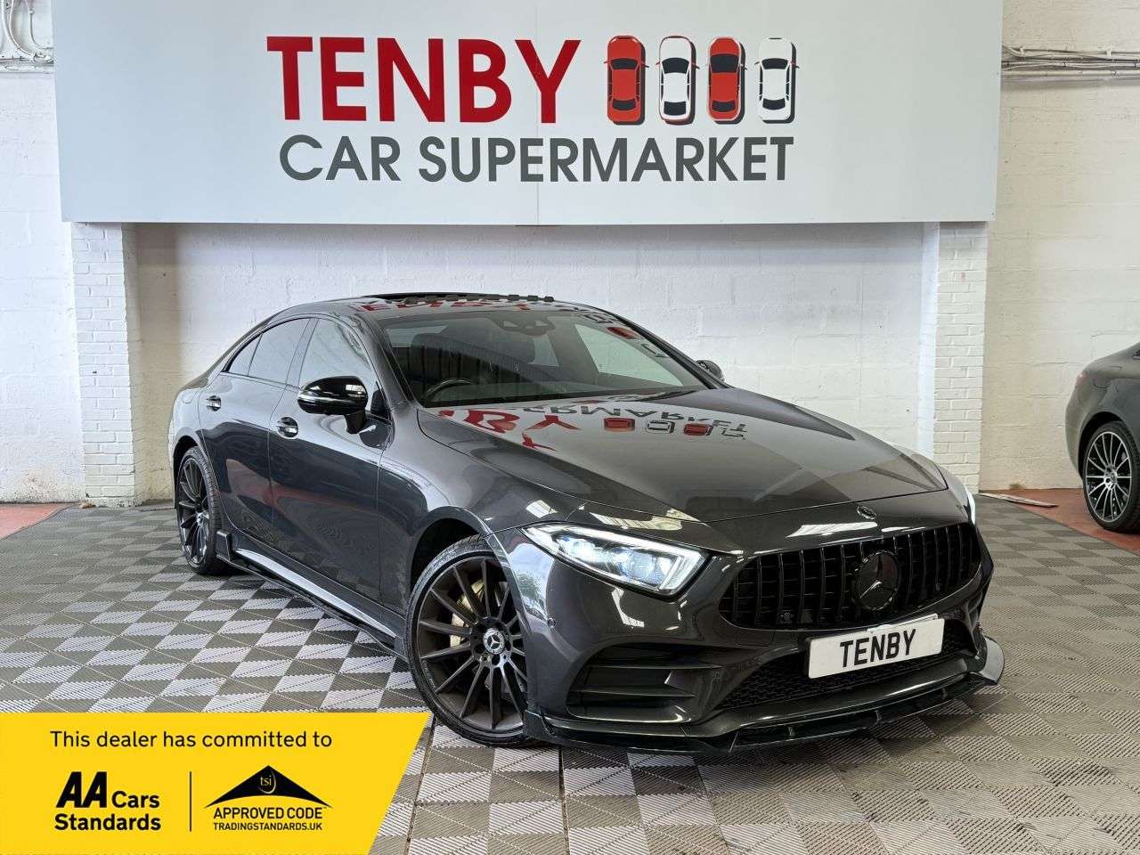 A 2019 MERCEDES-BENZ CLS 2.9 CLS350d AMG Line (Premium Plus) Coupe 4dr Diesel G-Tronic 4MATIC Euro 6 A 2019 MERCEDES-BENZ CLS 2.9 CLS350d AMG Line (Premium Plus) Coupe 4dr Diesel G-Tronic 4MATIC Euro 6