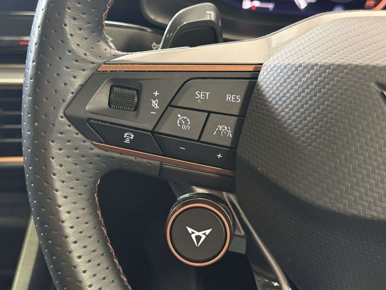 2022 CUPRA FORMENTOR 2022 CUPRA FORMENTOR