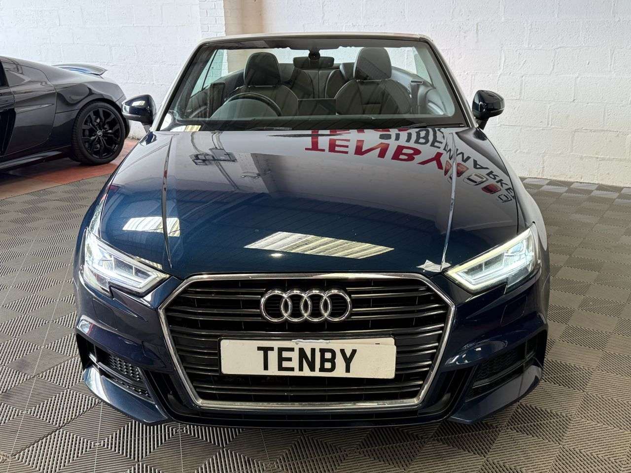 A 2020 AUDI A3 CABRIOLET 1.5 TFSI 35 S line Convertible 2dr Petrol S Tronic Euro 6 (s/s) (150 ps) A 2020 AUDI A3 CABRIOLET 1.5 TFSI 35 S line Convertible 2dr Petrol S Tronic Euro 6 (s/s) (150 ps)