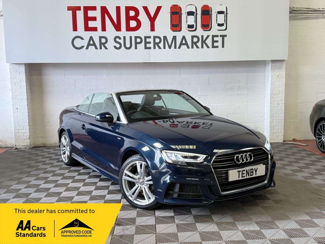 A 2020 AUDI A3 CABRIOLET 1.5 TFSI 35 S line Convertible 2dr Petrol S Tronic Euro 6 (s/s) (150 ps) A 2020 AUDI A3 CABRIOLET 1.5 TFSI 35 S line Convertible 2dr Petrol S Tronic Euro 6 (s/s) (150 ps)