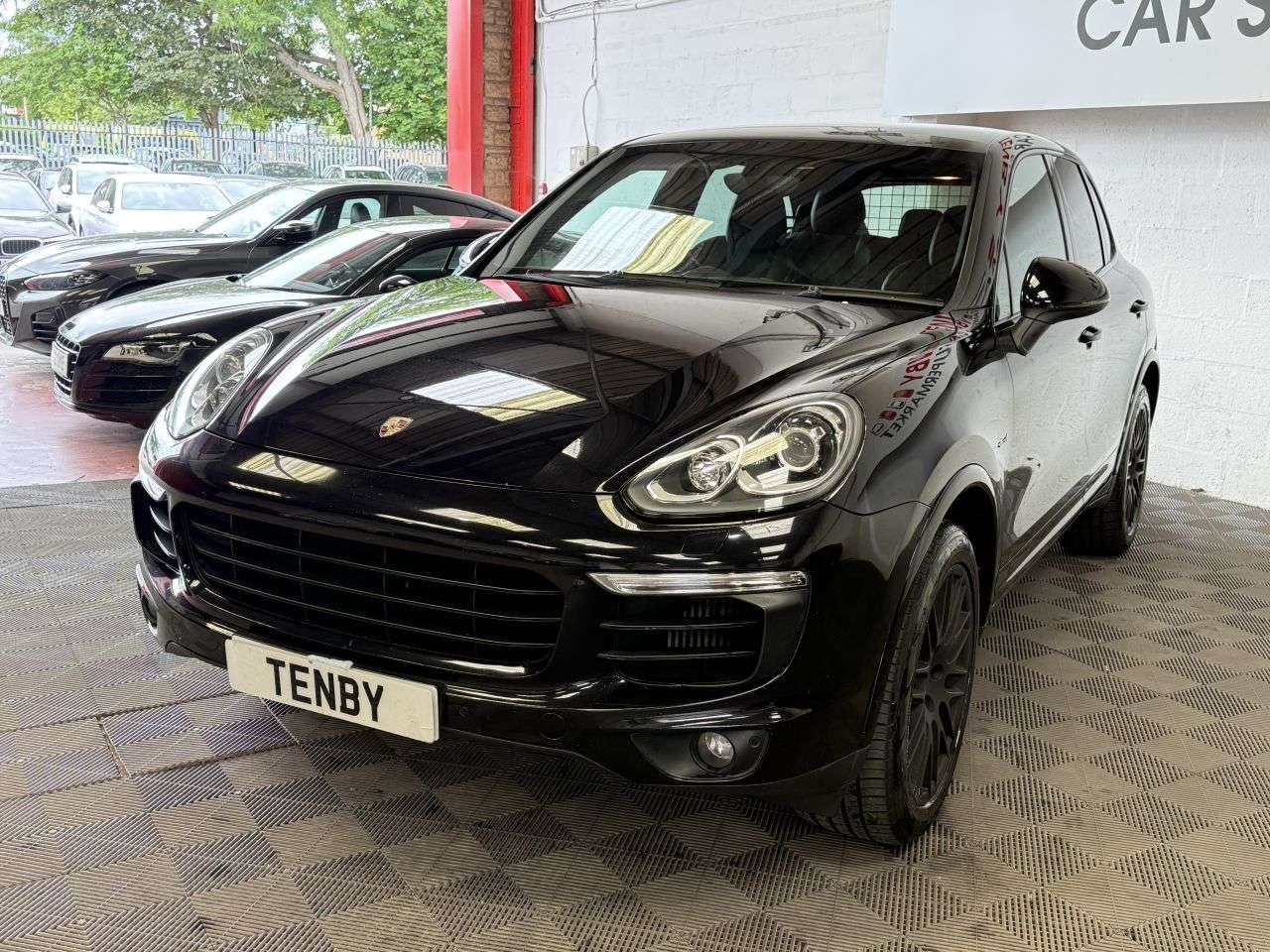 2017 PORSCHE CAYENNE 2017 PORSCHE CAYENNE