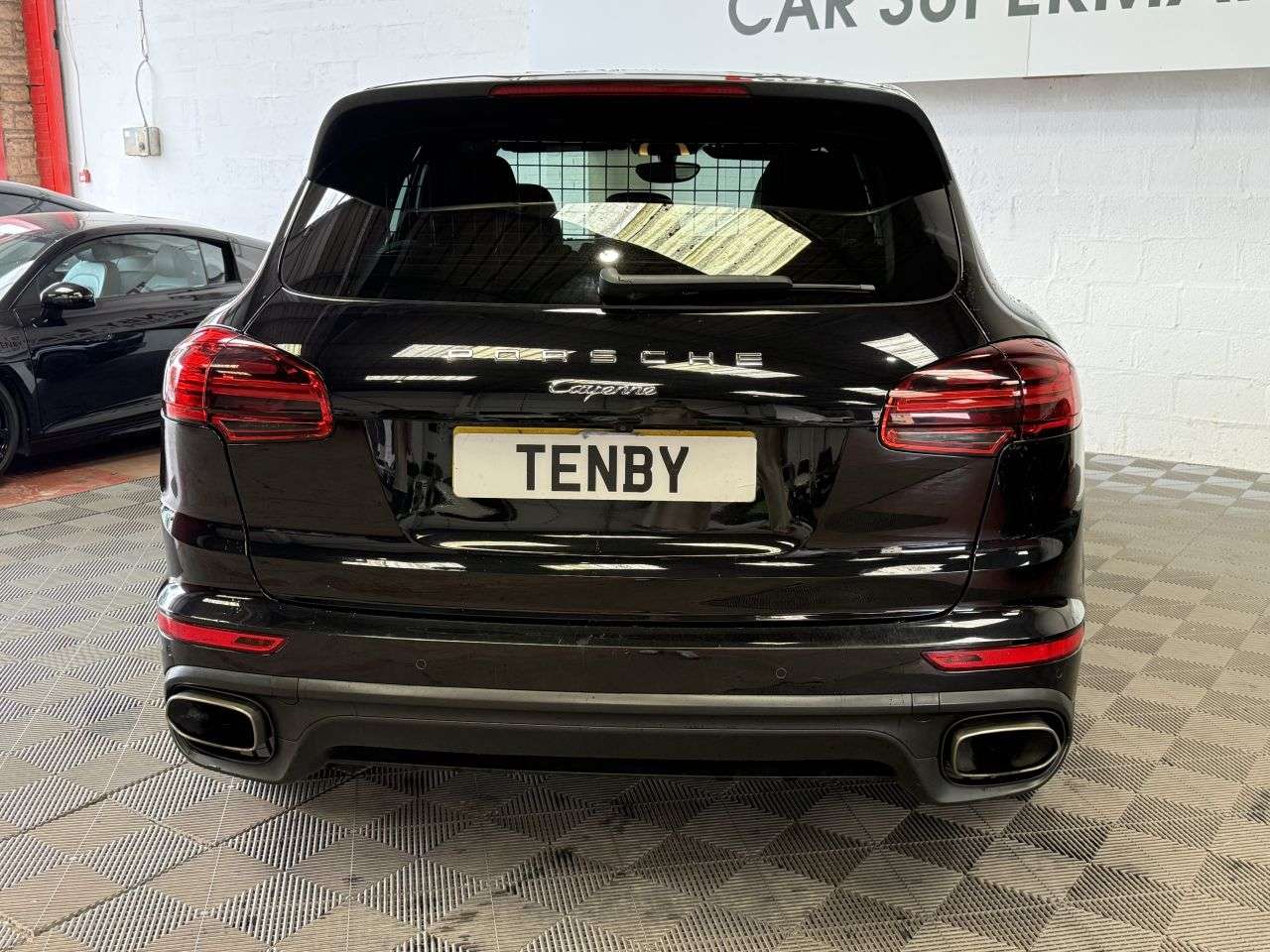 2017 PORSCHE CAYENNE 2017 PORSCHE CAYENNE