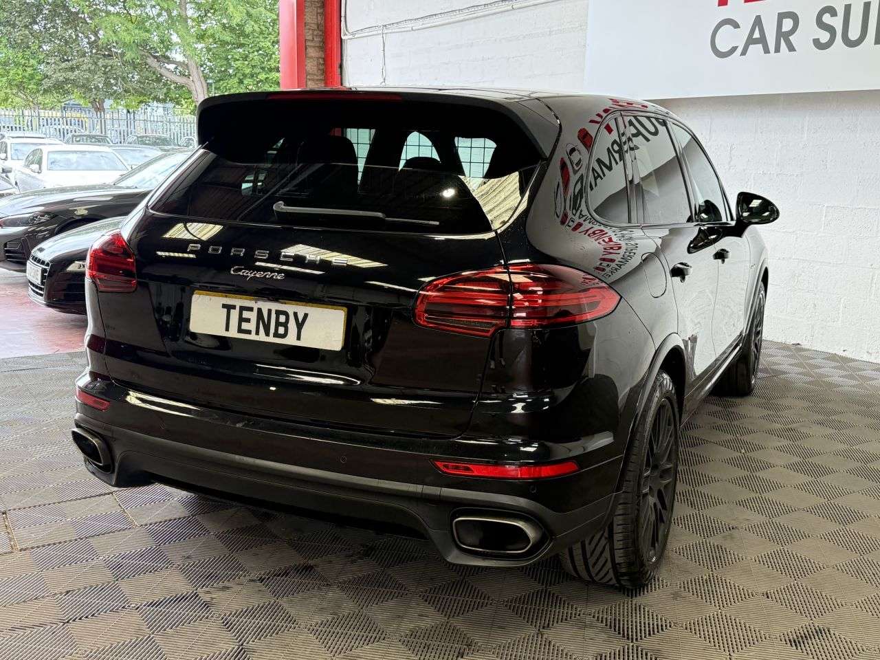 2017 PORSCHE CAYENNE 2017 PORSCHE CAYENNE