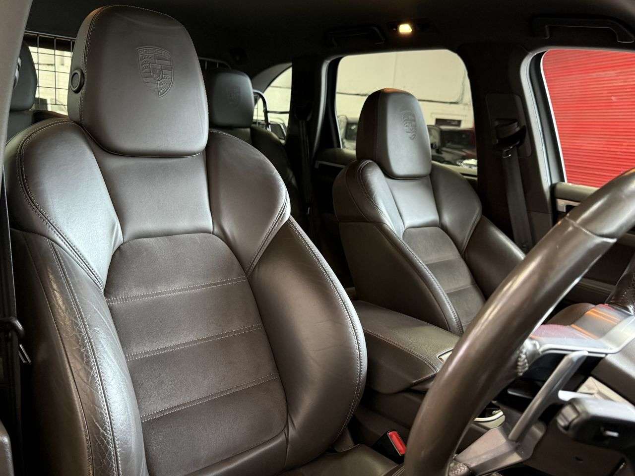 2017 PORSCHE CAYENNE 2017 PORSCHE CAYENNE