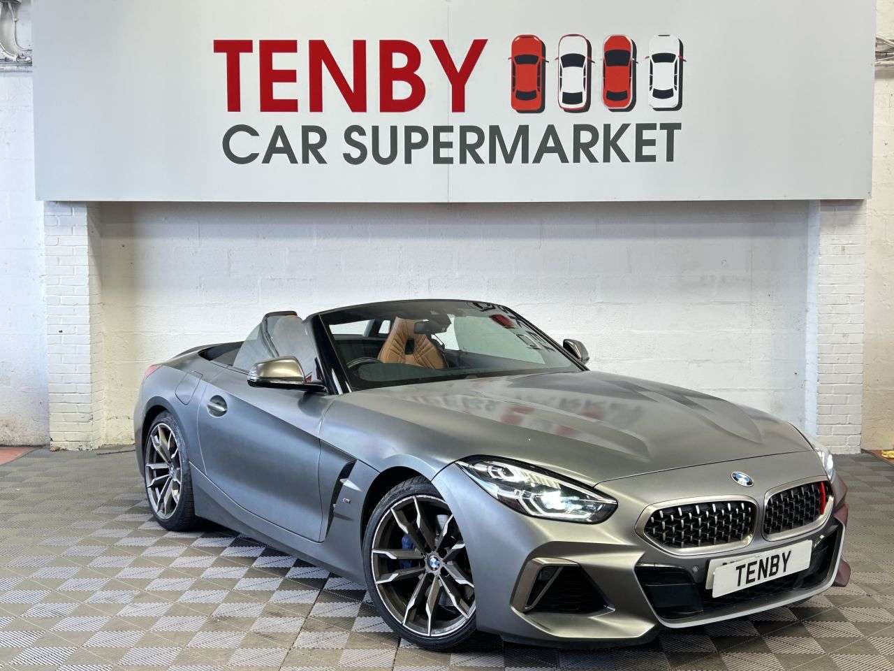 A 2019 BMW Z4 3.0 M40i Convertible 2dr Petrol Auto sDrive Euro 6 (s/s) (340 ps) CARPLAY+L A 2019 BMW Z4 3.0 M40i Convertible 2dr Petrol Auto sDrive Euro 6 (s/s) (340 ps) CARPLAY+L