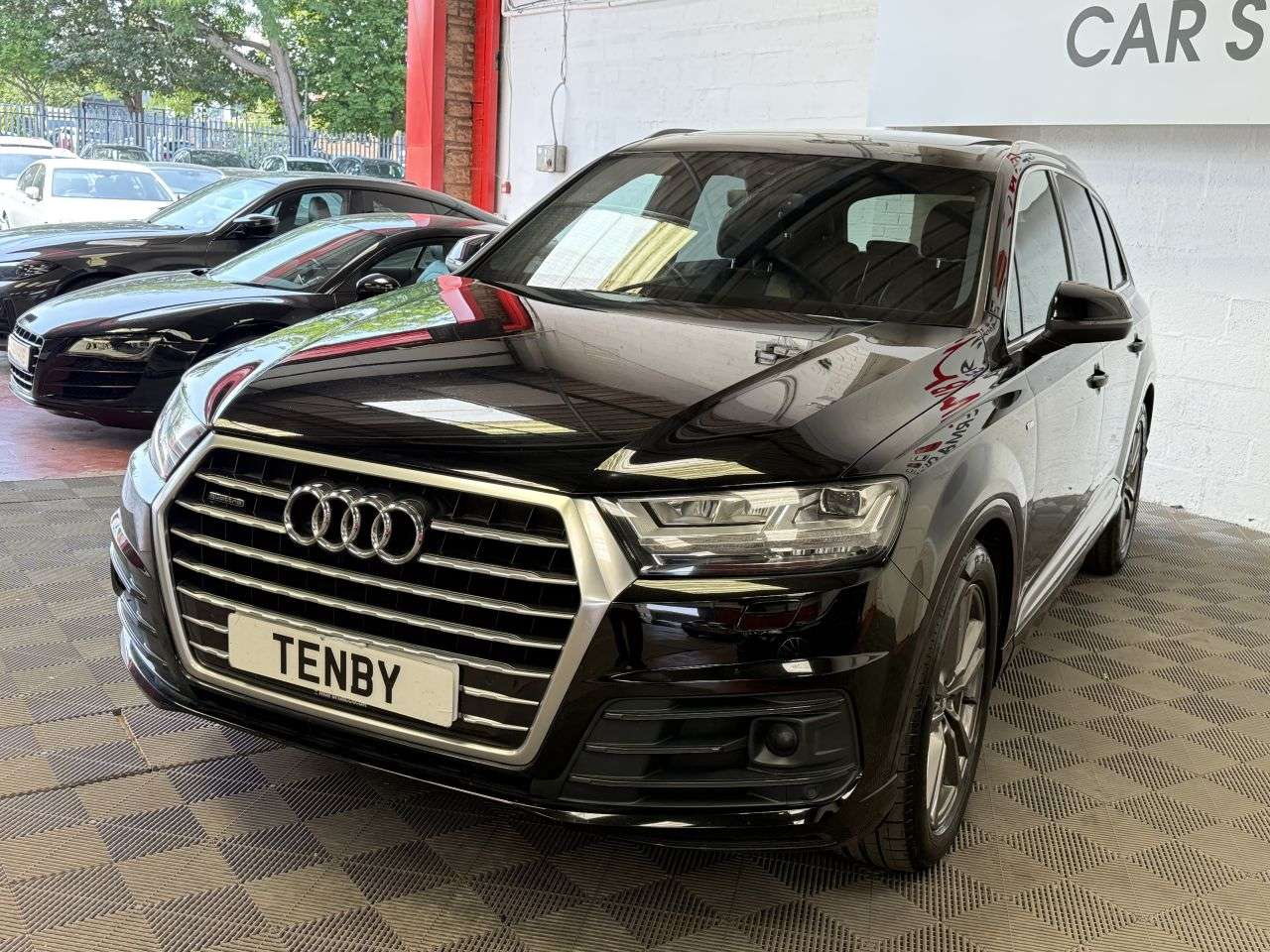 2015 AUDI Q7 2015 AUDI Q7