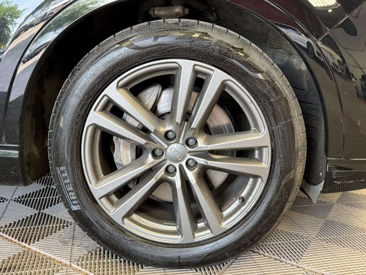 2015 AUDI Q7 2015 AUDI Q7
