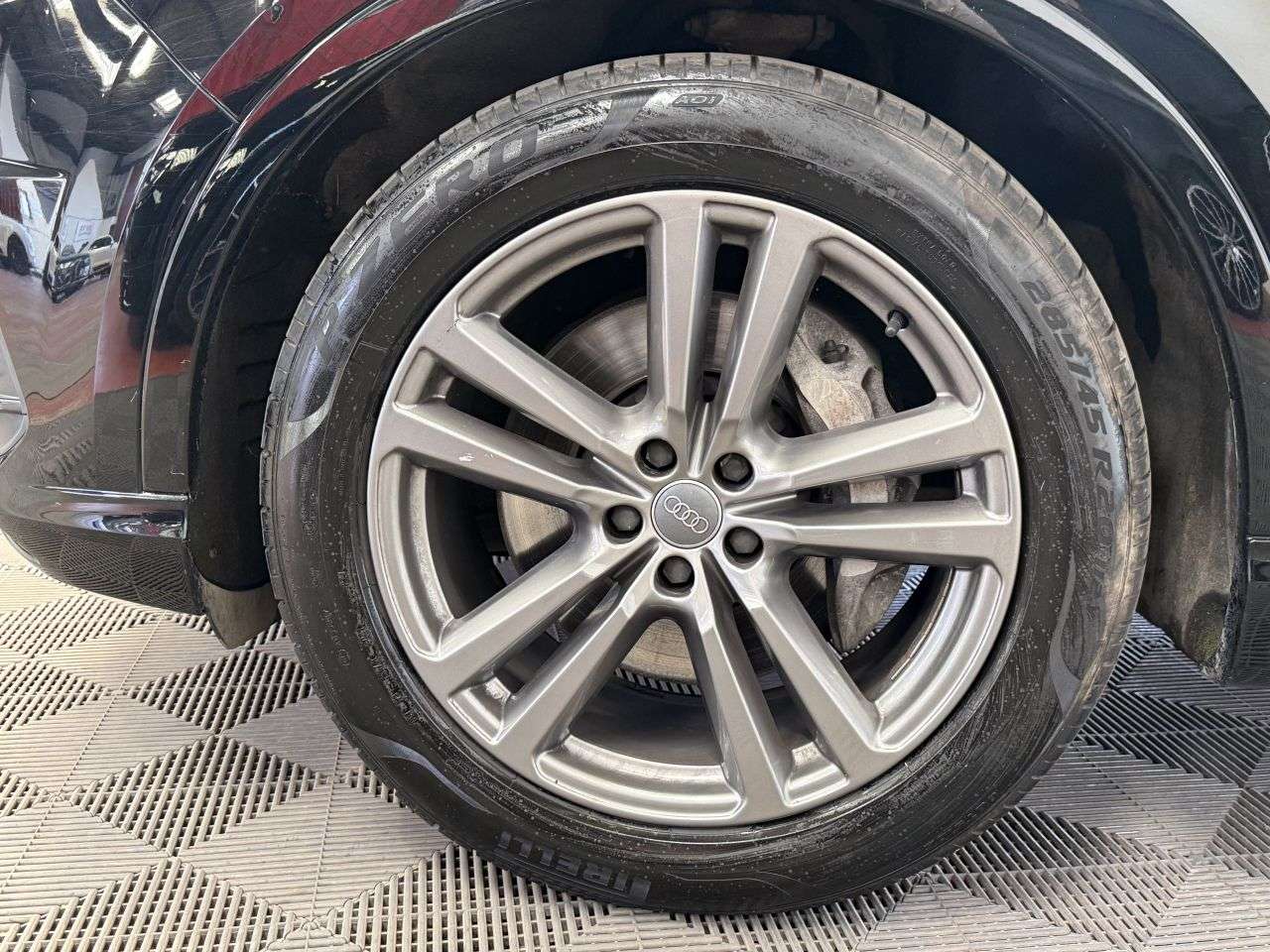 2015 AUDI Q7 2015 AUDI Q7