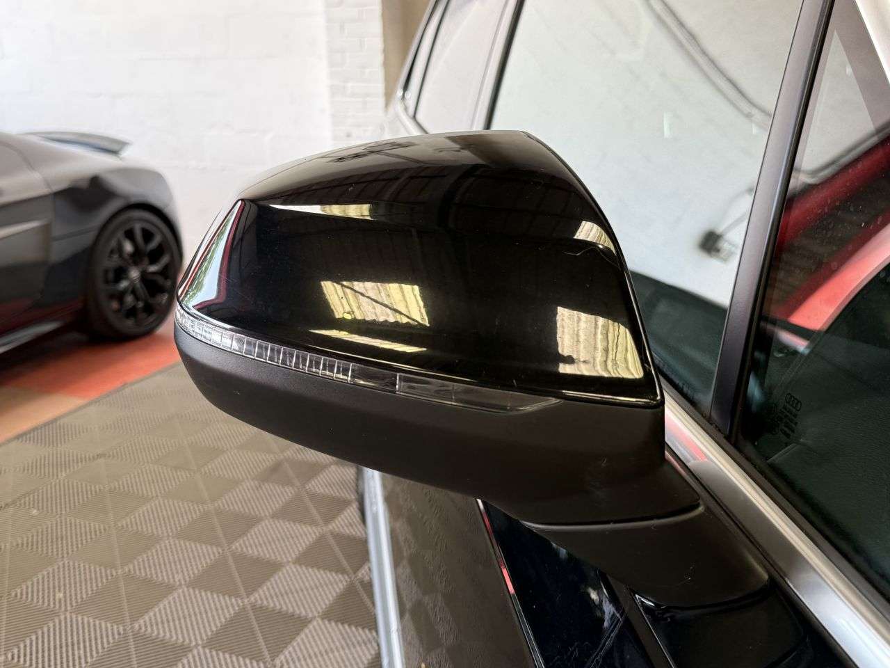 2015 AUDI Q7 2015 AUDI Q7