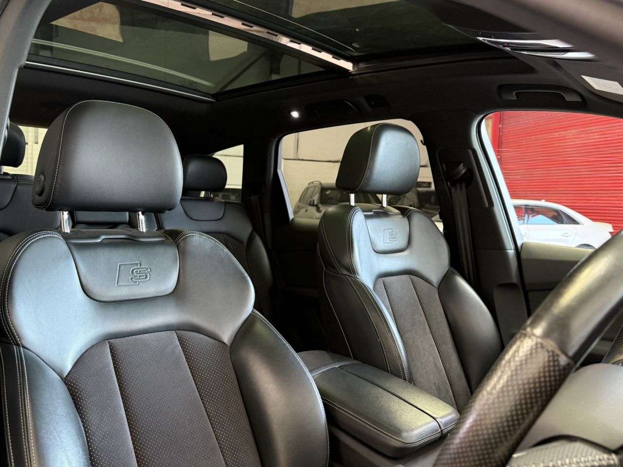 2015 AUDI Q7 2015 AUDI Q7