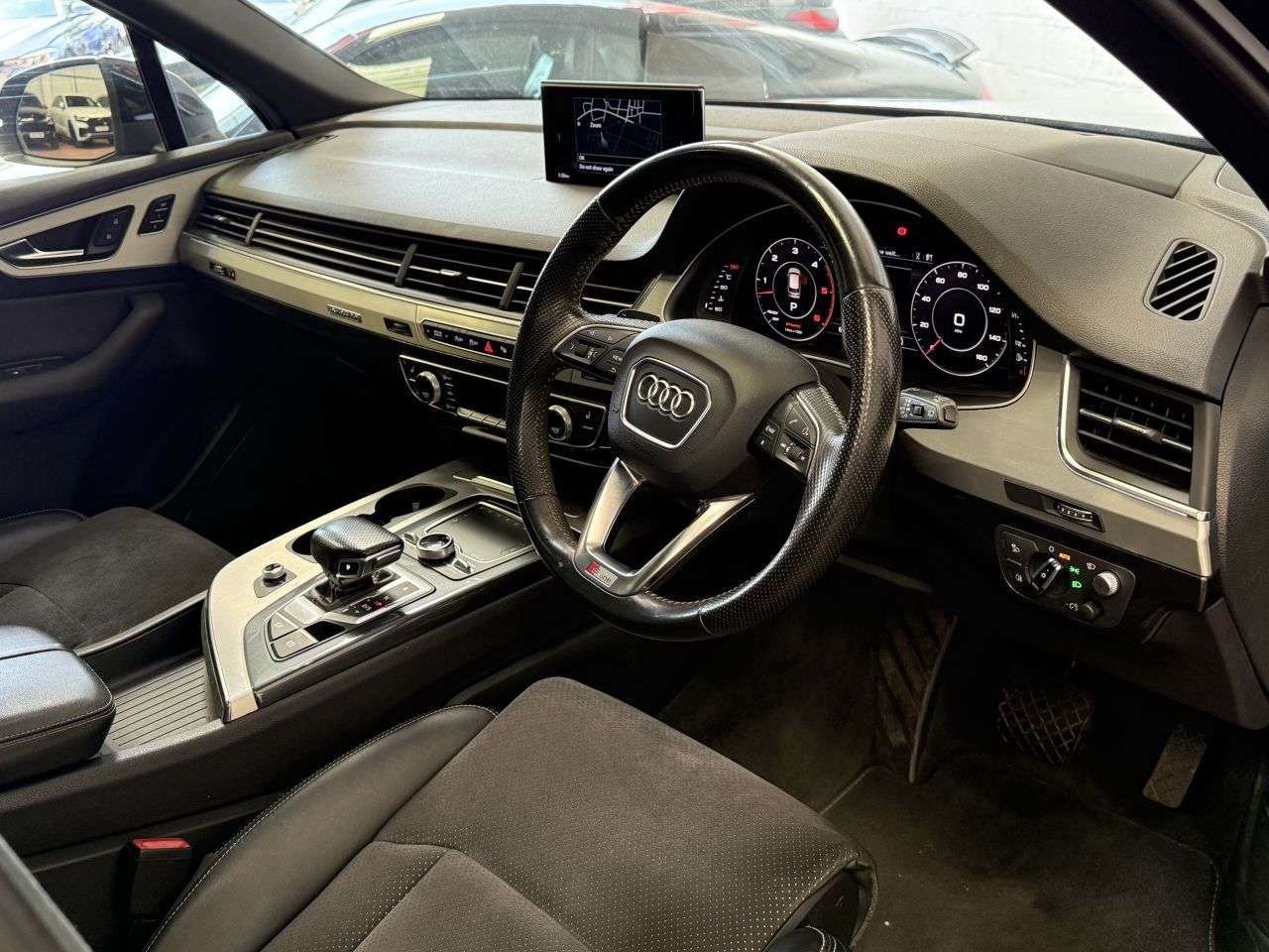 2015 AUDI Q7 2015 AUDI Q7