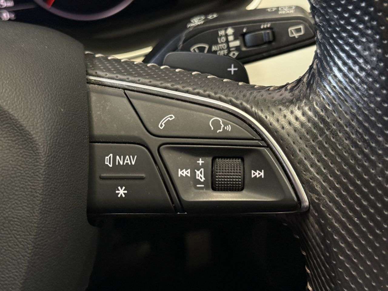 2015 AUDI Q7 2015 AUDI Q7