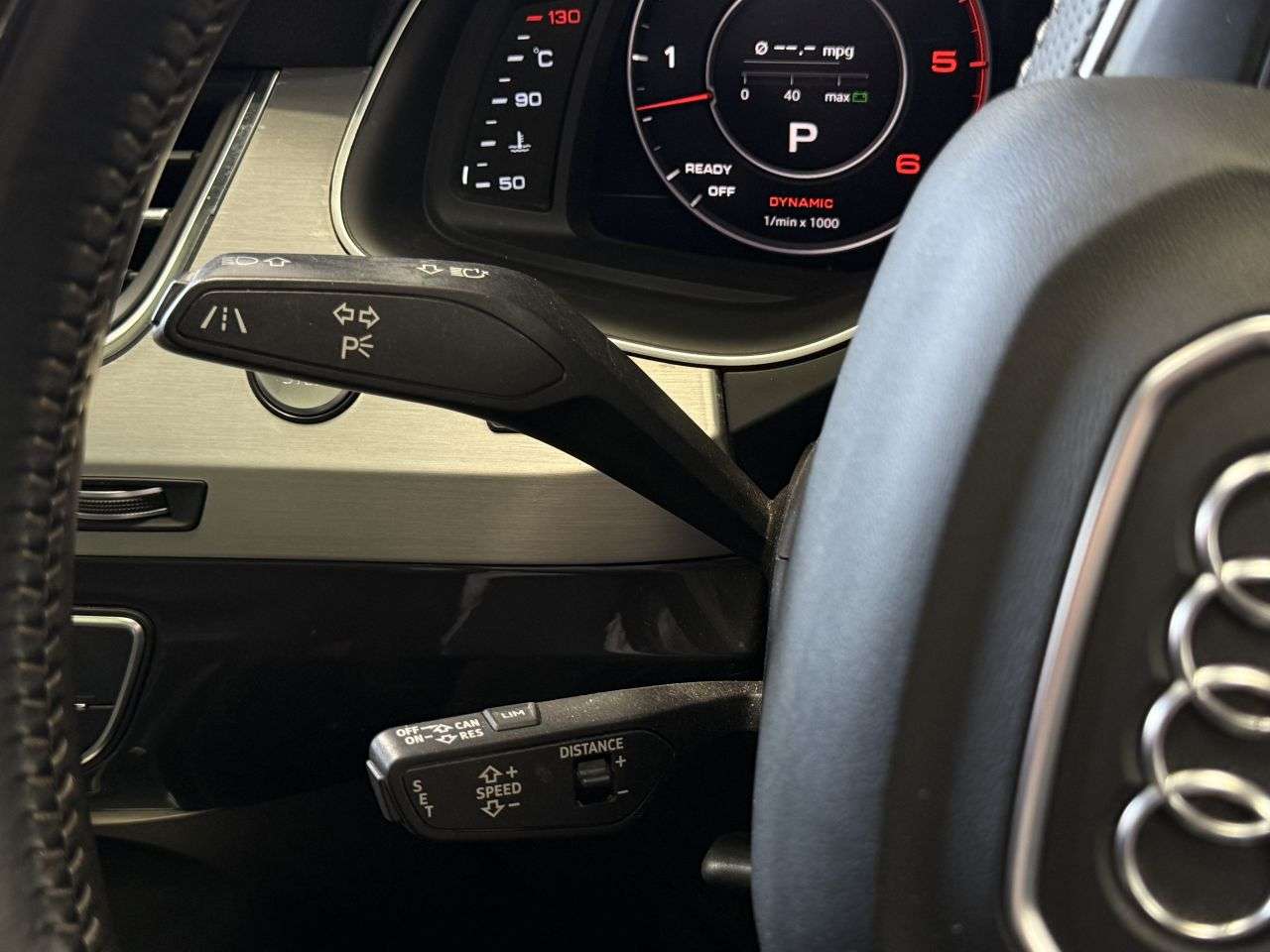 2015 AUDI Q7 2015 AUDI Q7