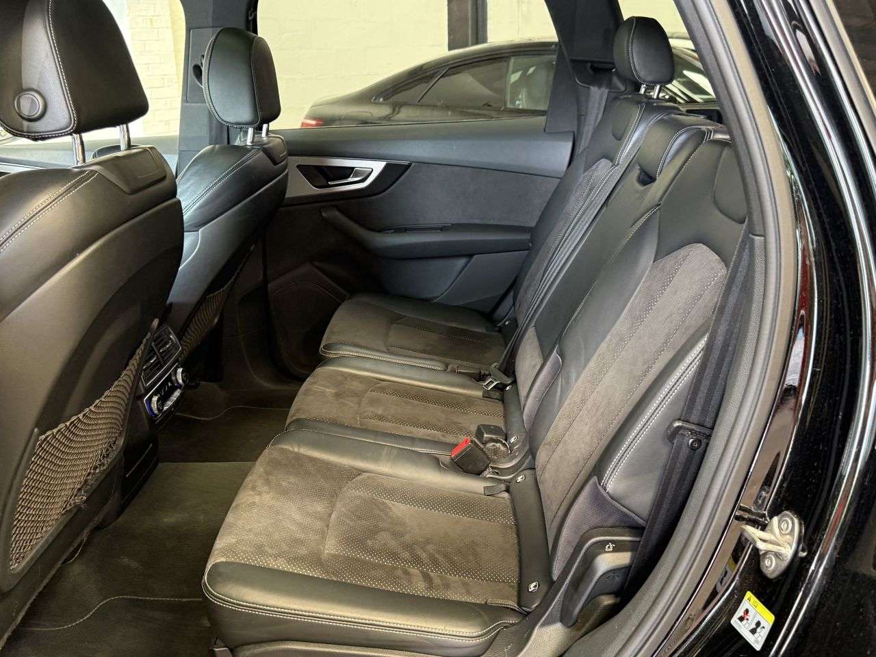 2015 AUDI Q7 2015 AUDI Q7