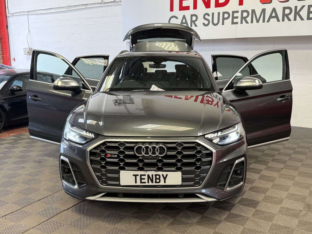 2022 AUDI SQ5 2022 AUDI SQ5