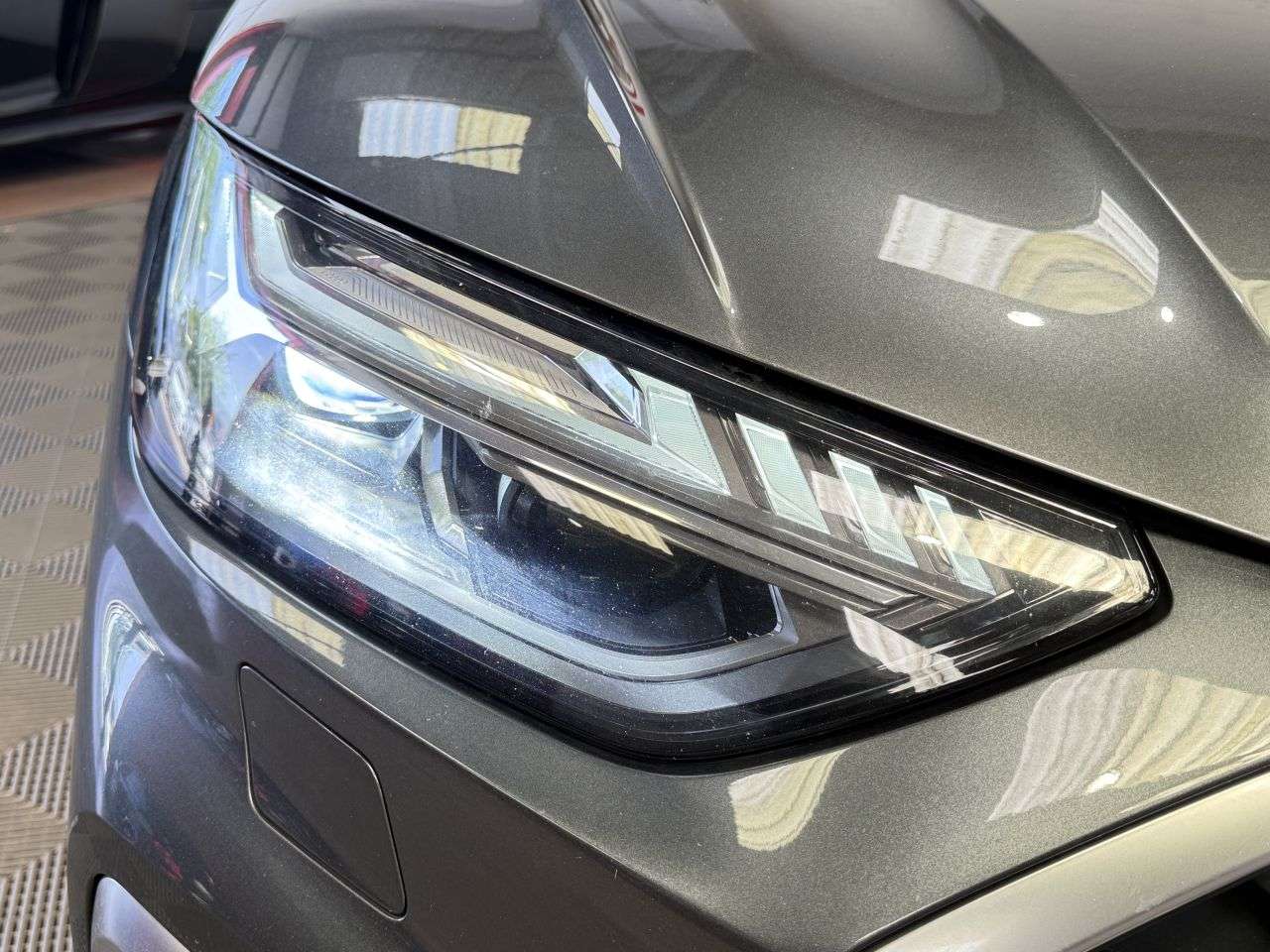 2022 AUDI SQ5 2022 AUDI SQ5