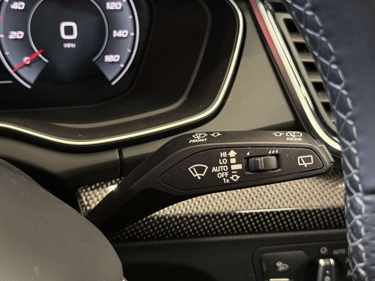 2022 AUDI SQ5 2022 AUDI SQ5