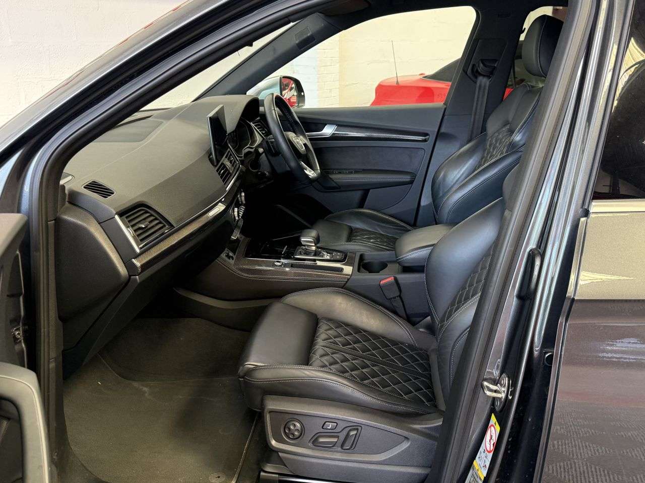 2022 AUDI SQ5 2022 AUDI SQ5
