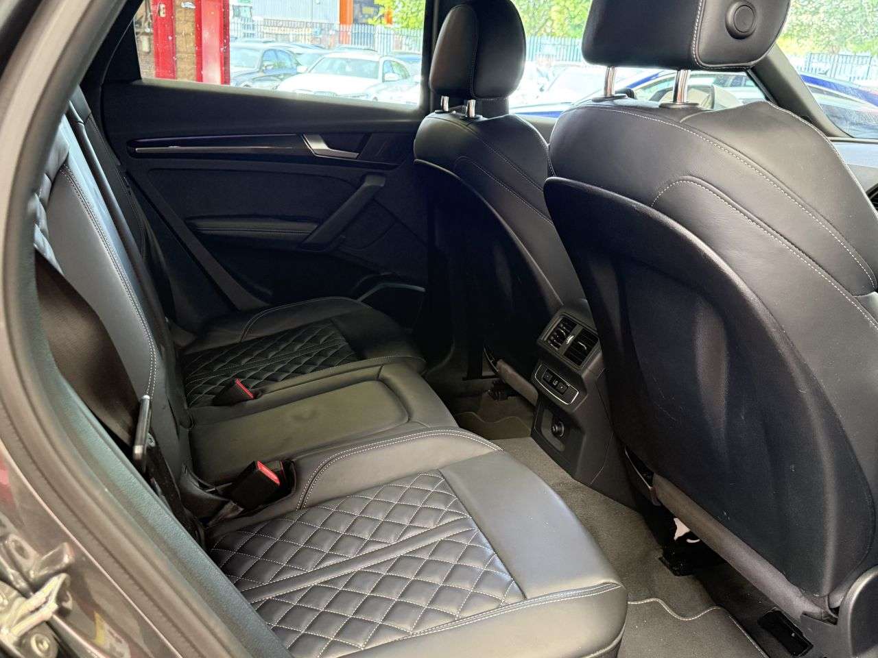 2022 AUDI SQ5 2022 AUDI SQ5