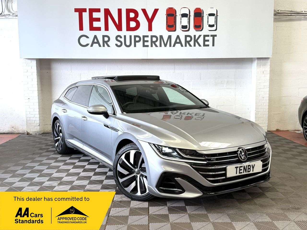 A 2020 VOLKSWAGEN ARTEON 2.0 TSI R-Line Shooting Brake 5dr Petrol DSG Euro 6 (s/s) (190 ps) FHTD SEA A 2020 VOLKSWAGEN ARTEON 2.0 TSI R-Line Shooting Brake 5dr Petrol DSG Euro 6 (s/s) (190 ps) FHTD SEA
