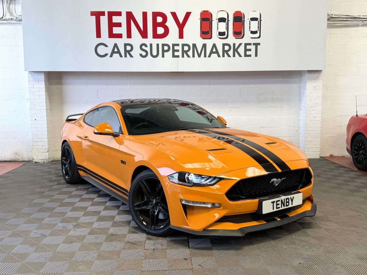 A 2018 FORD MUSTANG 5.0 V8 GT Fastback 2dr Petrol SelShift Euro 6 (450 ps) 19"ALLOYS+ORANGE FUR A 2018 FORD MUSTANG 5.0 V8 GT Fastback 2dr Petrol SelShift Euro 6 (450 ps) 19"ALLOYS+ORANGE FUR